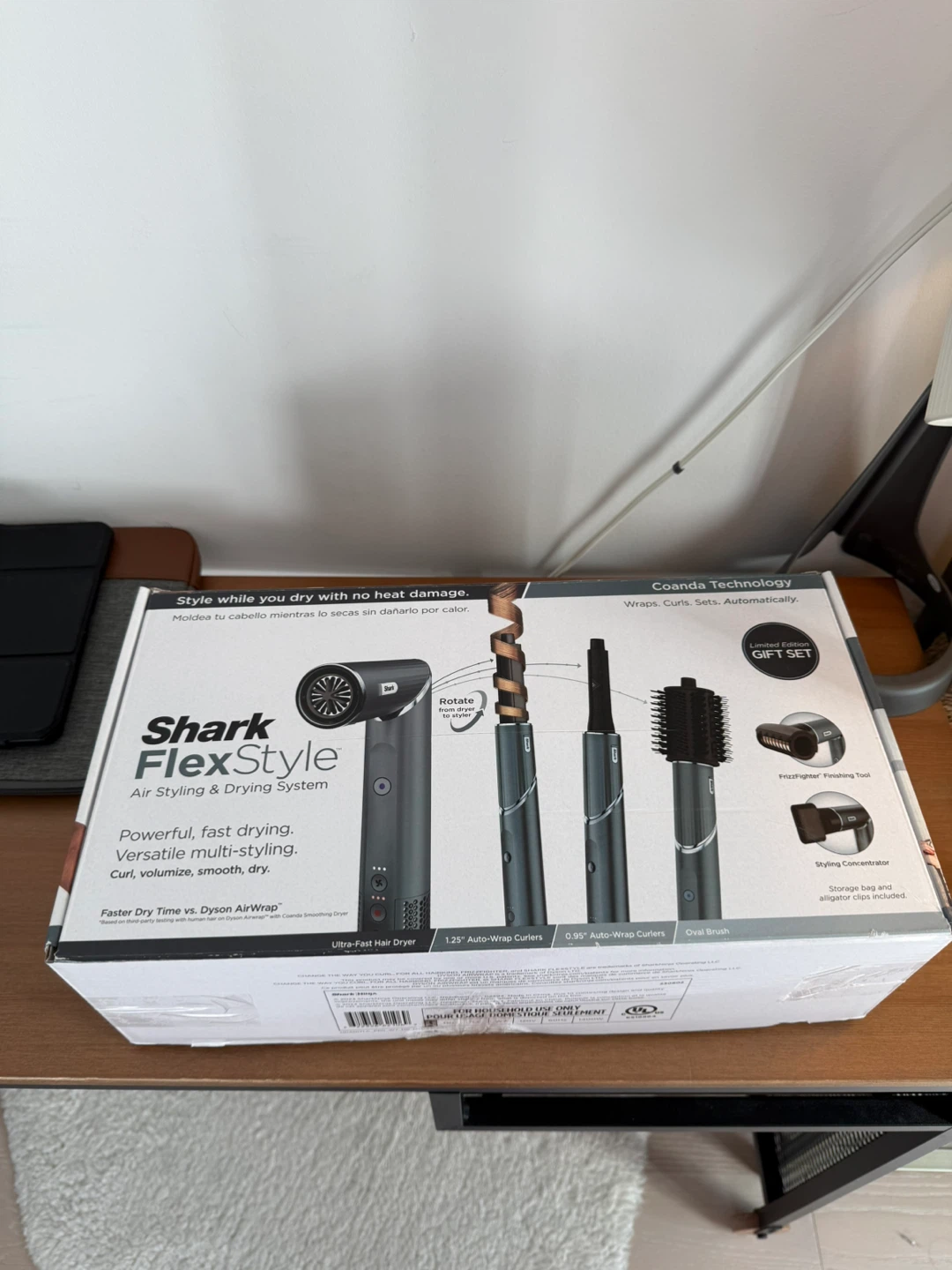 Shark FlexStyle FrizzFighter Finishing Tool Gift Set - New - photo 2