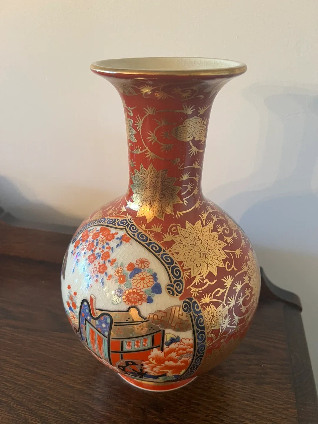 Vintage Japanese Vase - Red & Gold image indicator(4)