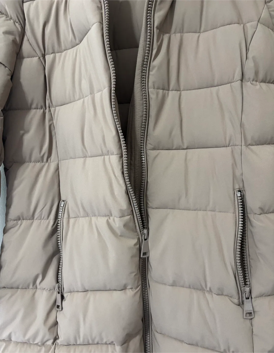 Calvin Klein Women Puffer Jacket - Large thumbnail