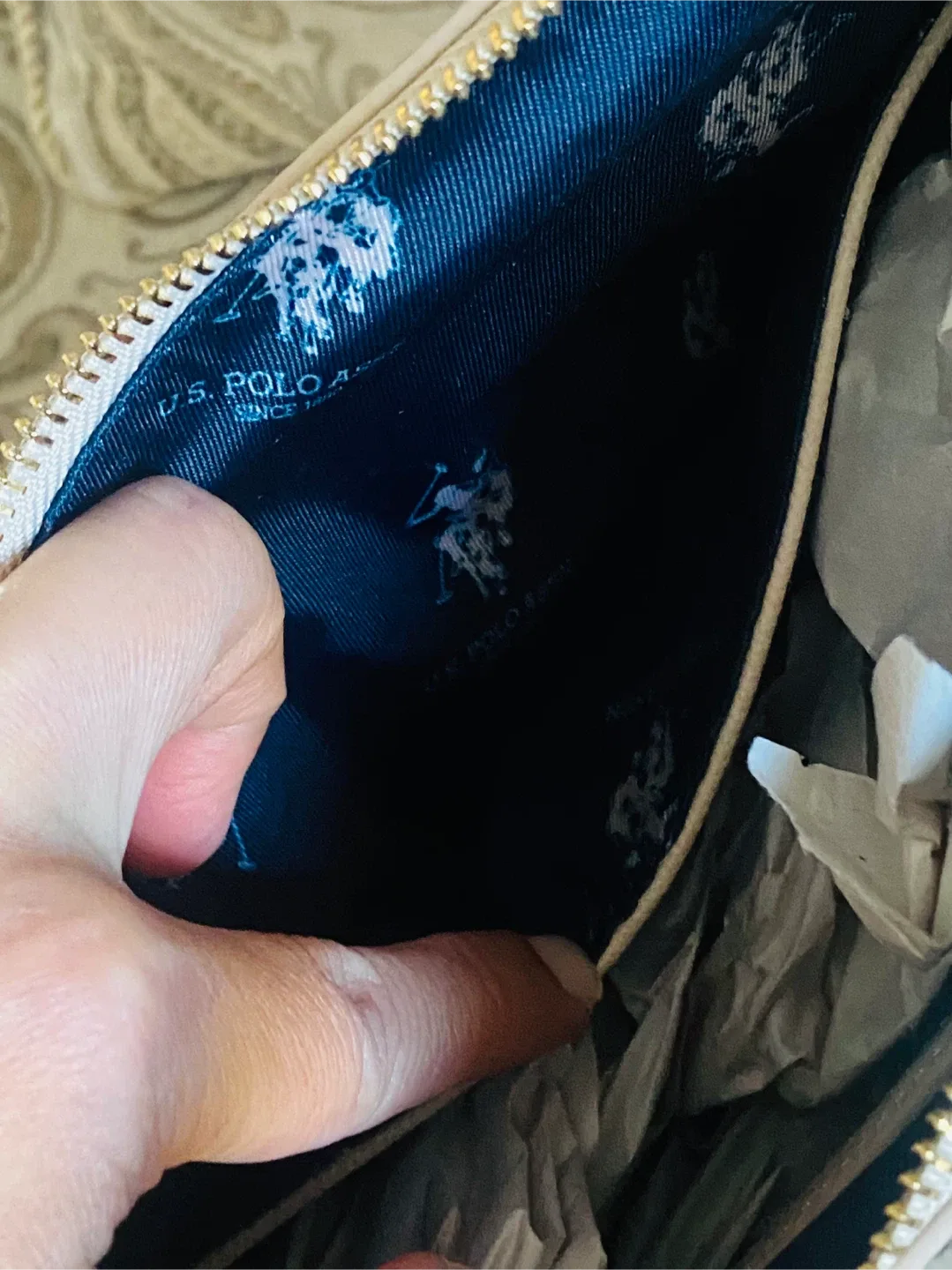 New (Unused) U.S. Polo Assn. Jones Small Hobo Bag - Beige image indicator(9)