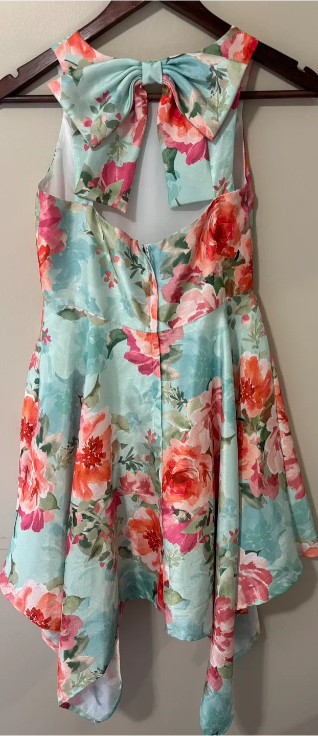 Iris & Ivy Floral Kids Dress - Size 14 image indicator(2)