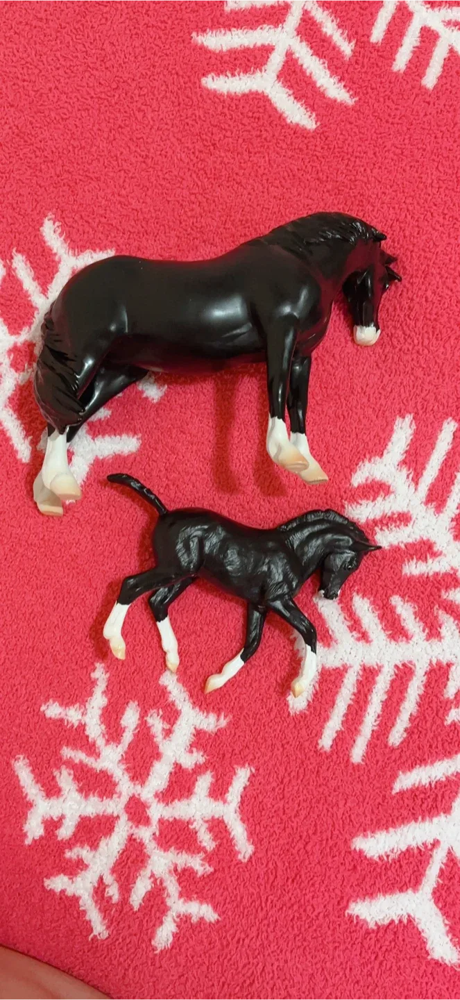 Breyer Horse and Foal Figurine Set image indicator(2)