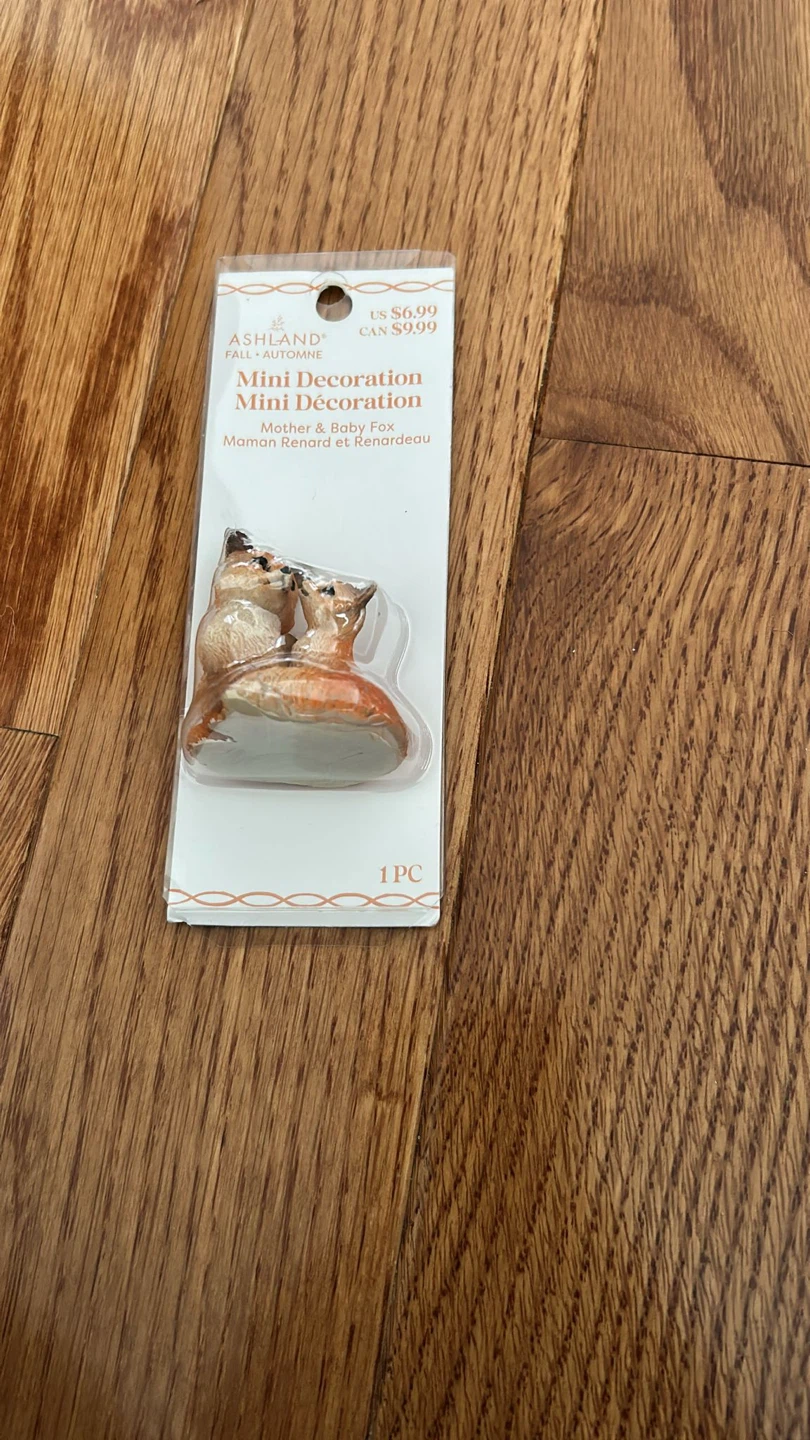 NEW Mini Decoration - Mother & Baby Fox