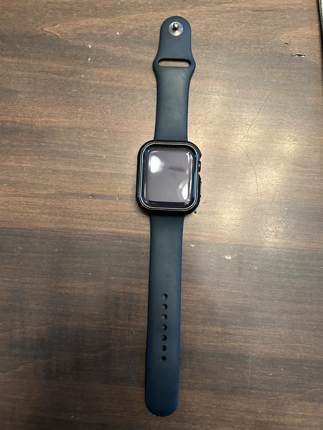 Apple Watch SE 44 mm with Case - Battery Health 92% image indicator(2)