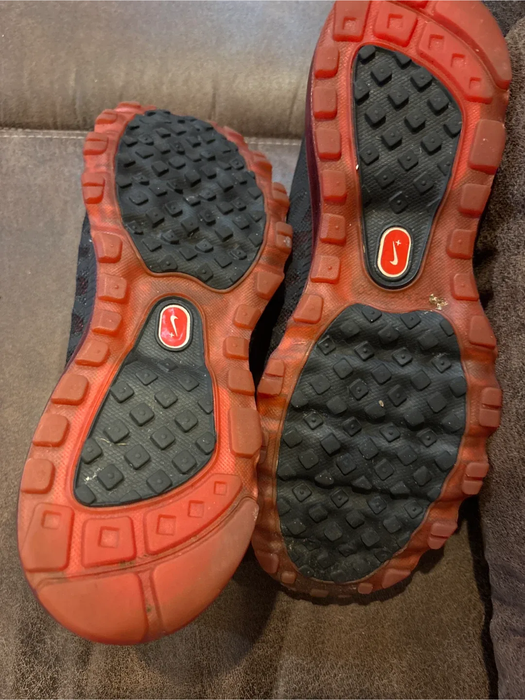 Nike Air Max 2015 Black/Red, US 9.5 image indicator(2)