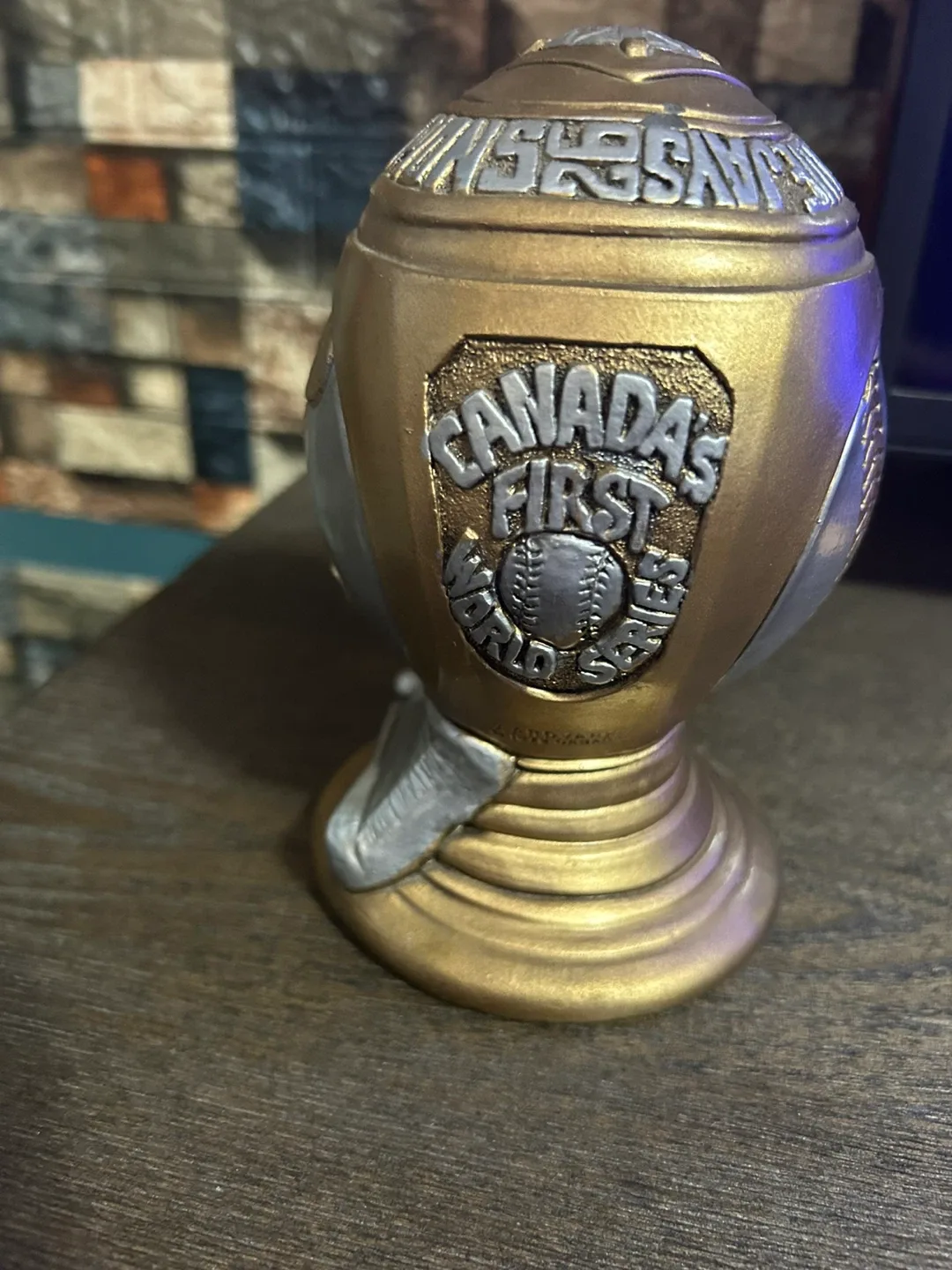 Rare Blue Jays 1992 World Series Ring Baseball Sculpture image indicator(5)