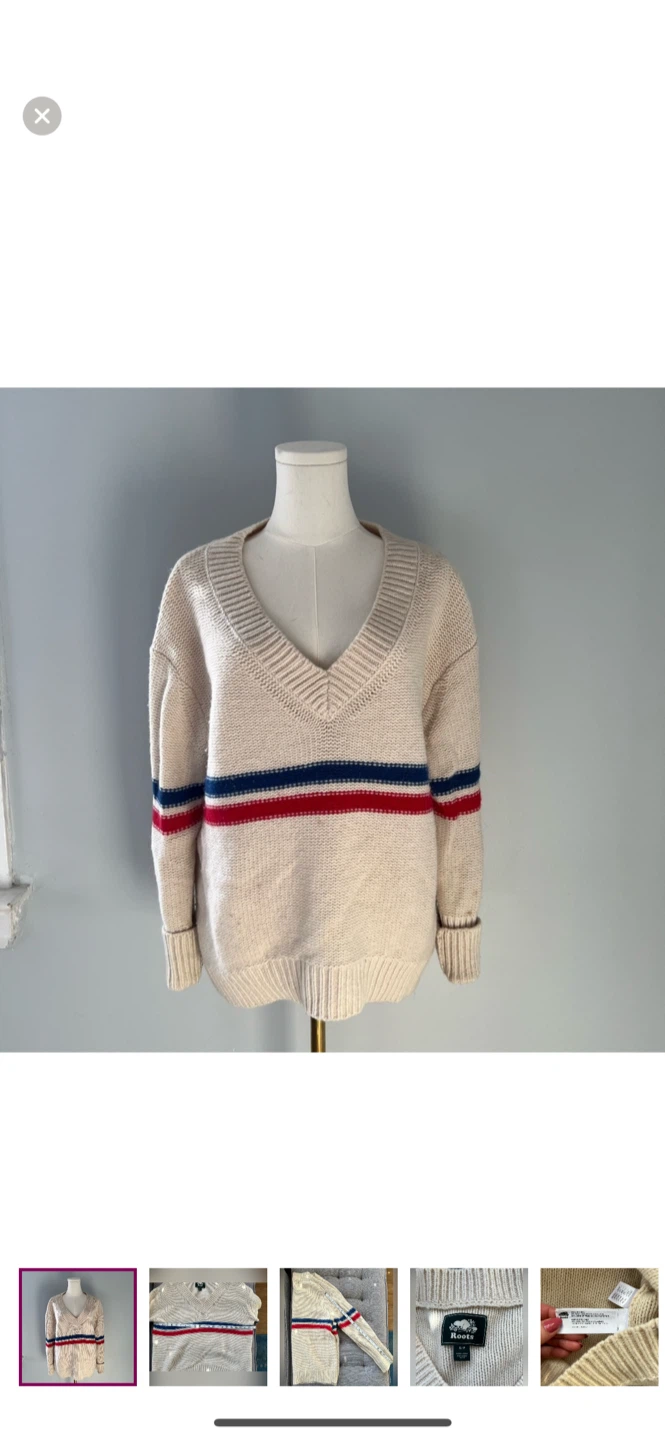 Roots Beige V-Neck Sweater Size S/P