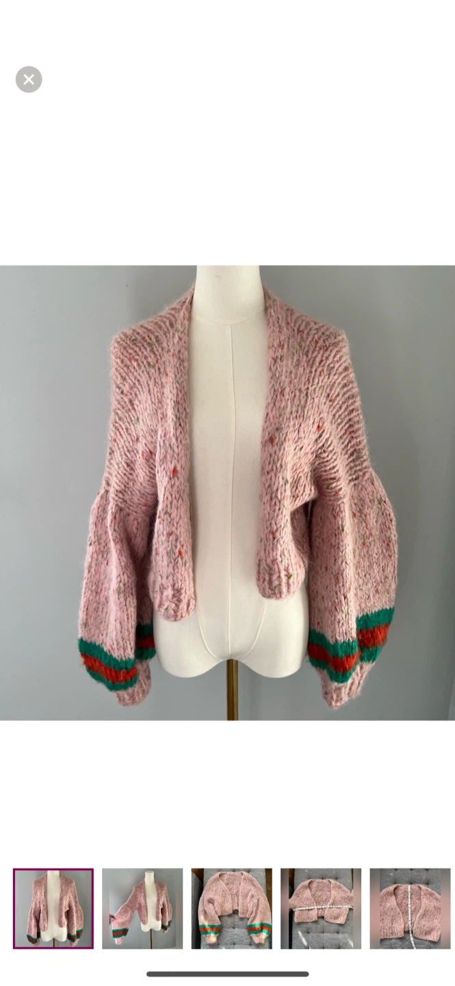 Hand-Knitted Cropped Cardigan - Pink