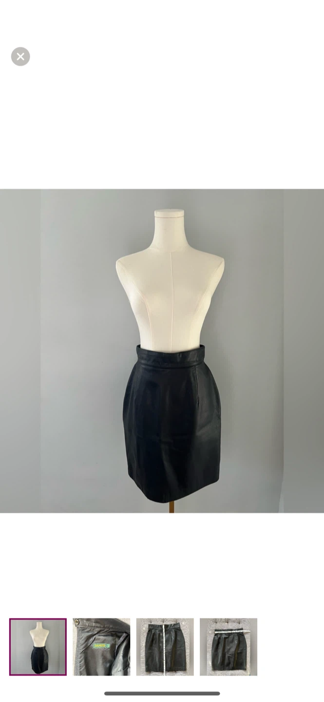 Danier Black Leather Skirt Size 8