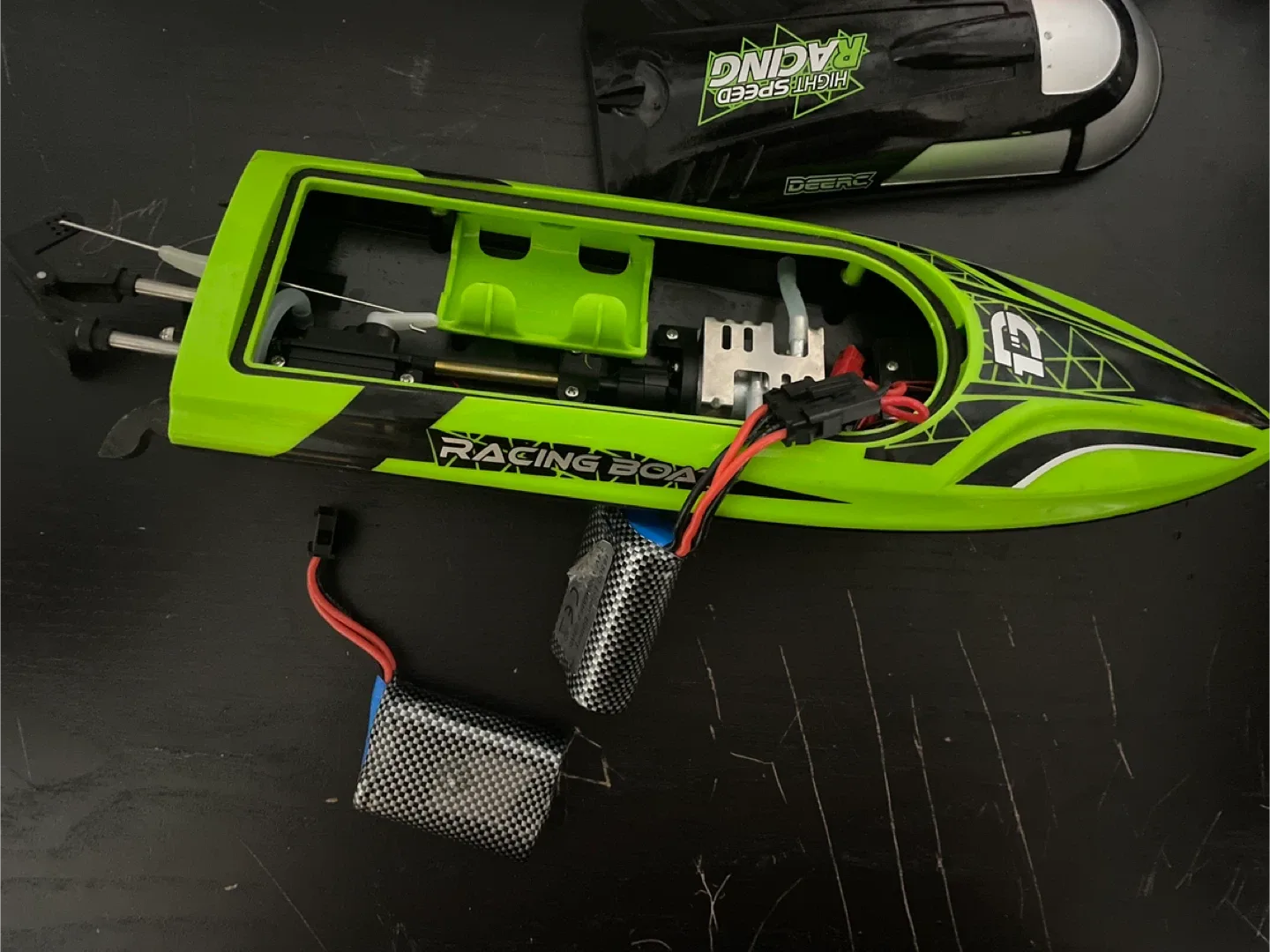 DEERC High Speed Racing Boat image indicator(3)