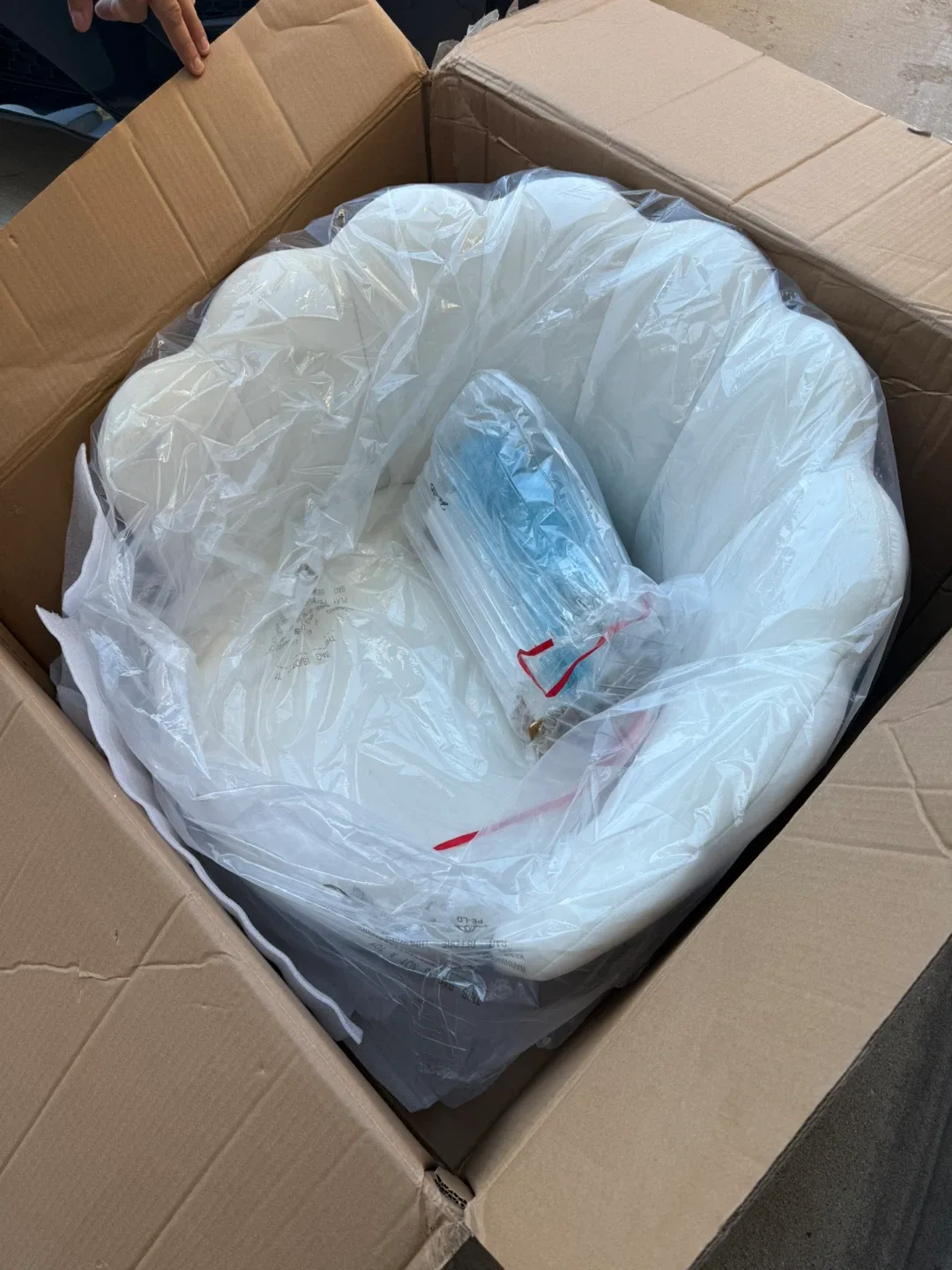 White Velvet Accent Chair with Gold Legs image indicator(10)