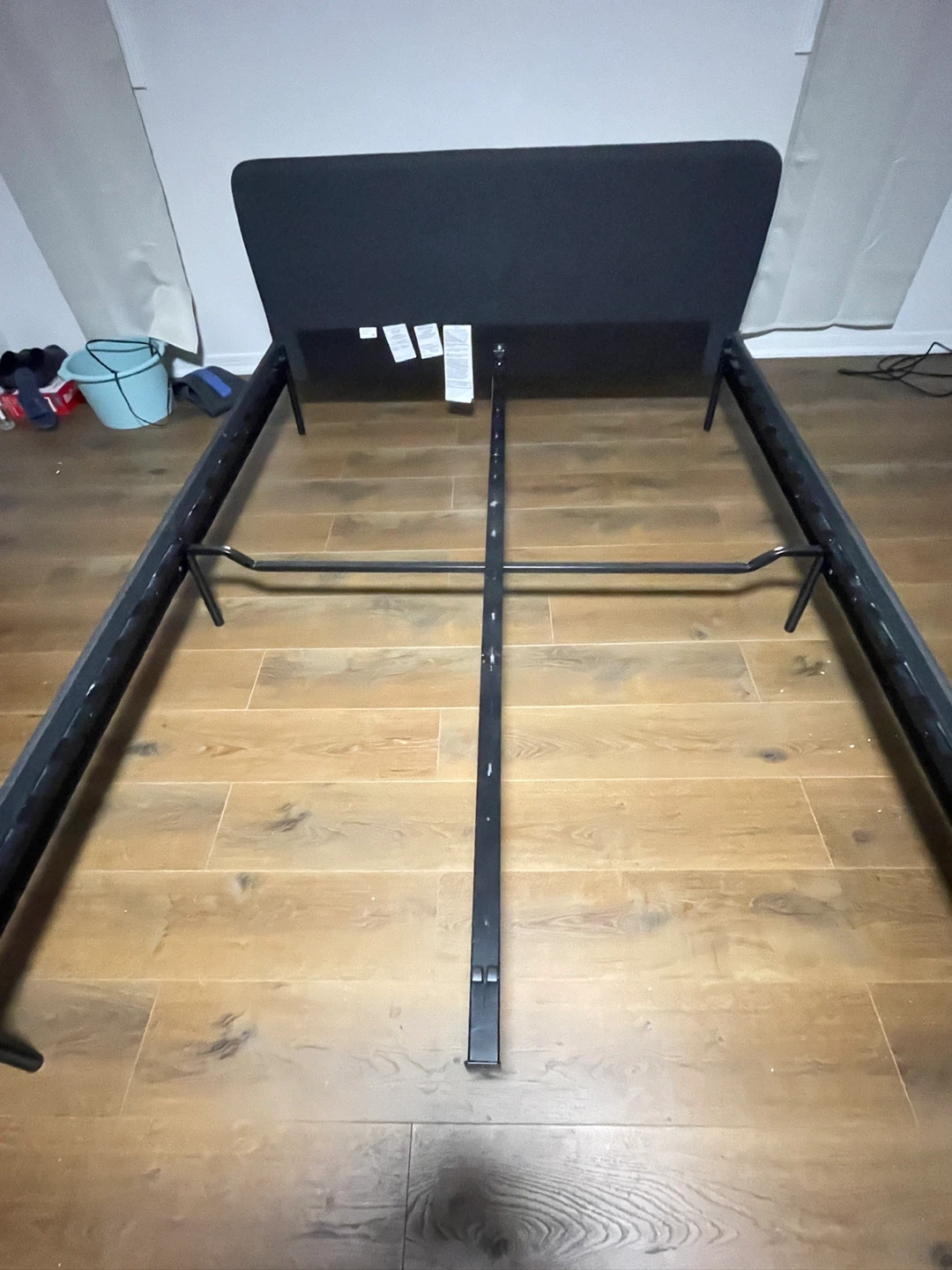 Super new 99% new Queen Size Bed Frame - Black - photo 3