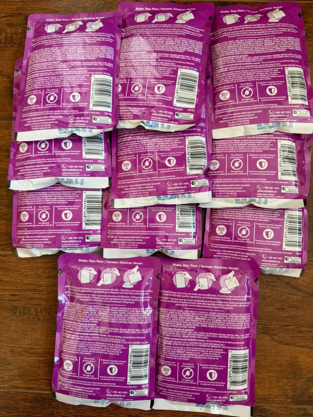 11 Whiskas Cat Food Packs + 12 pouches Temptations Cat Food image indicator(2)