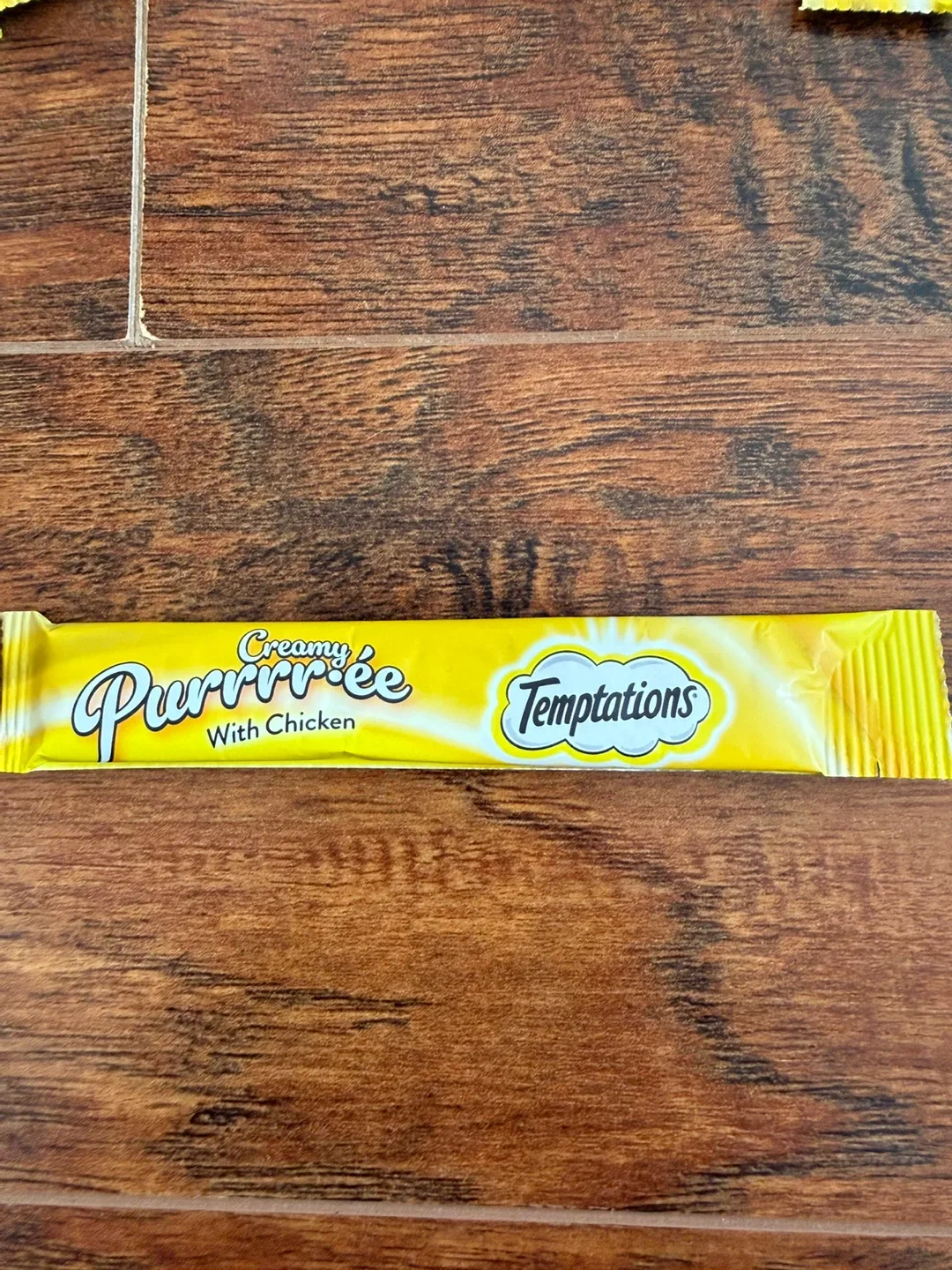 11 Whiskas Cat Food Packs + 12 pouches Temptations Cat Food image indicator(5)