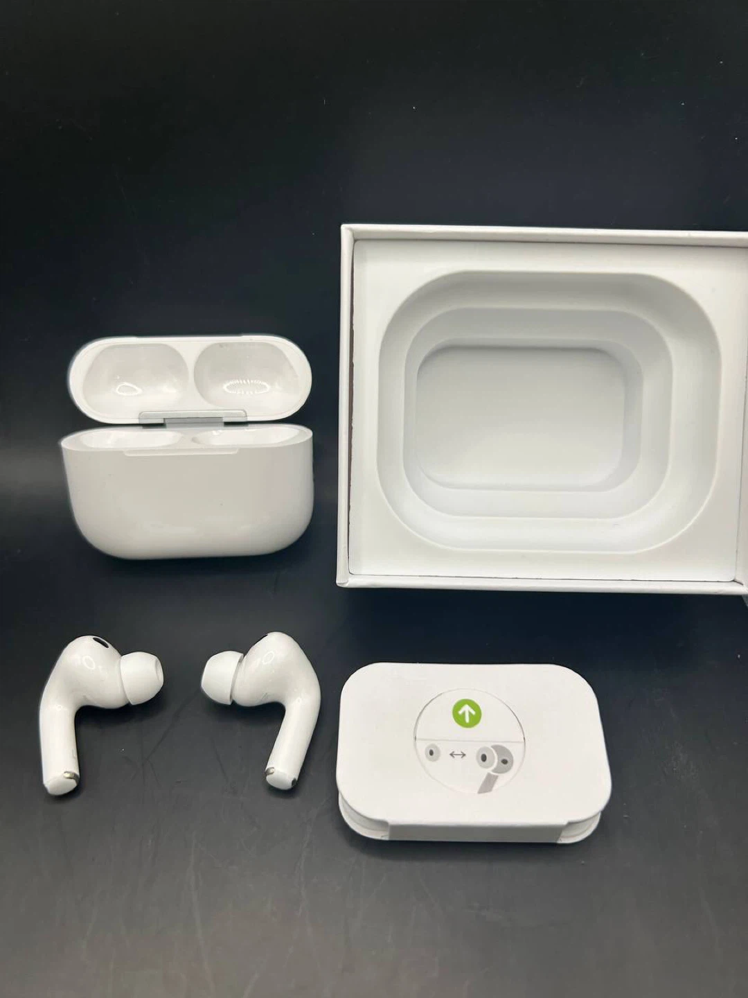 Apple AirPods Pro 2nd Generation - New!