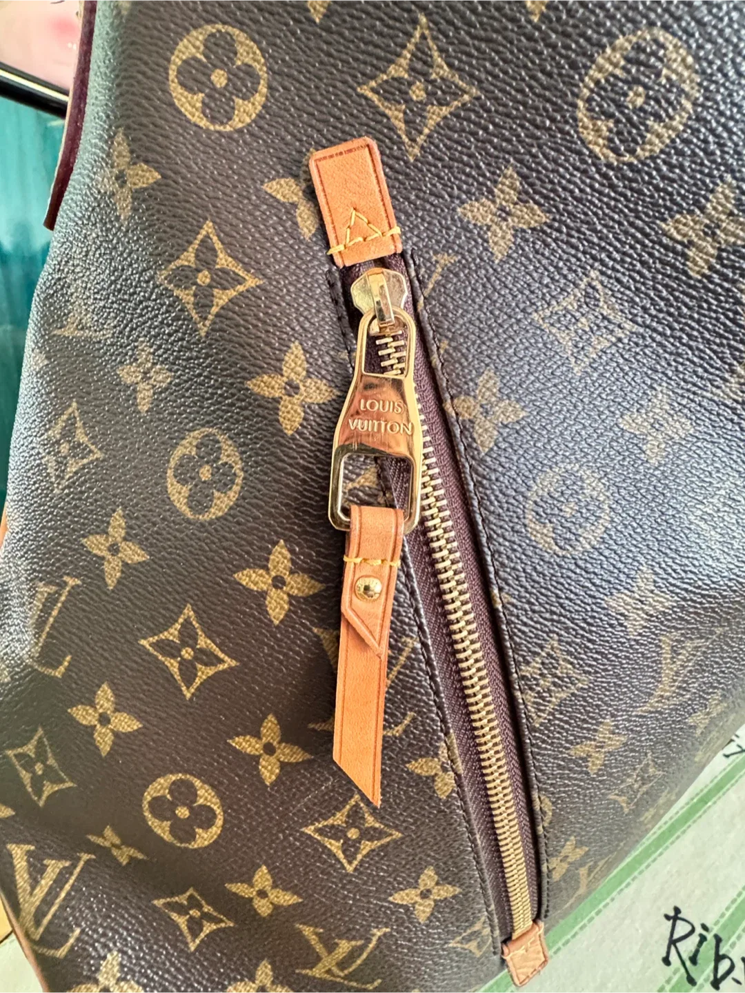 Louis Vuitton  delightful GM  Bag image indicator(9)