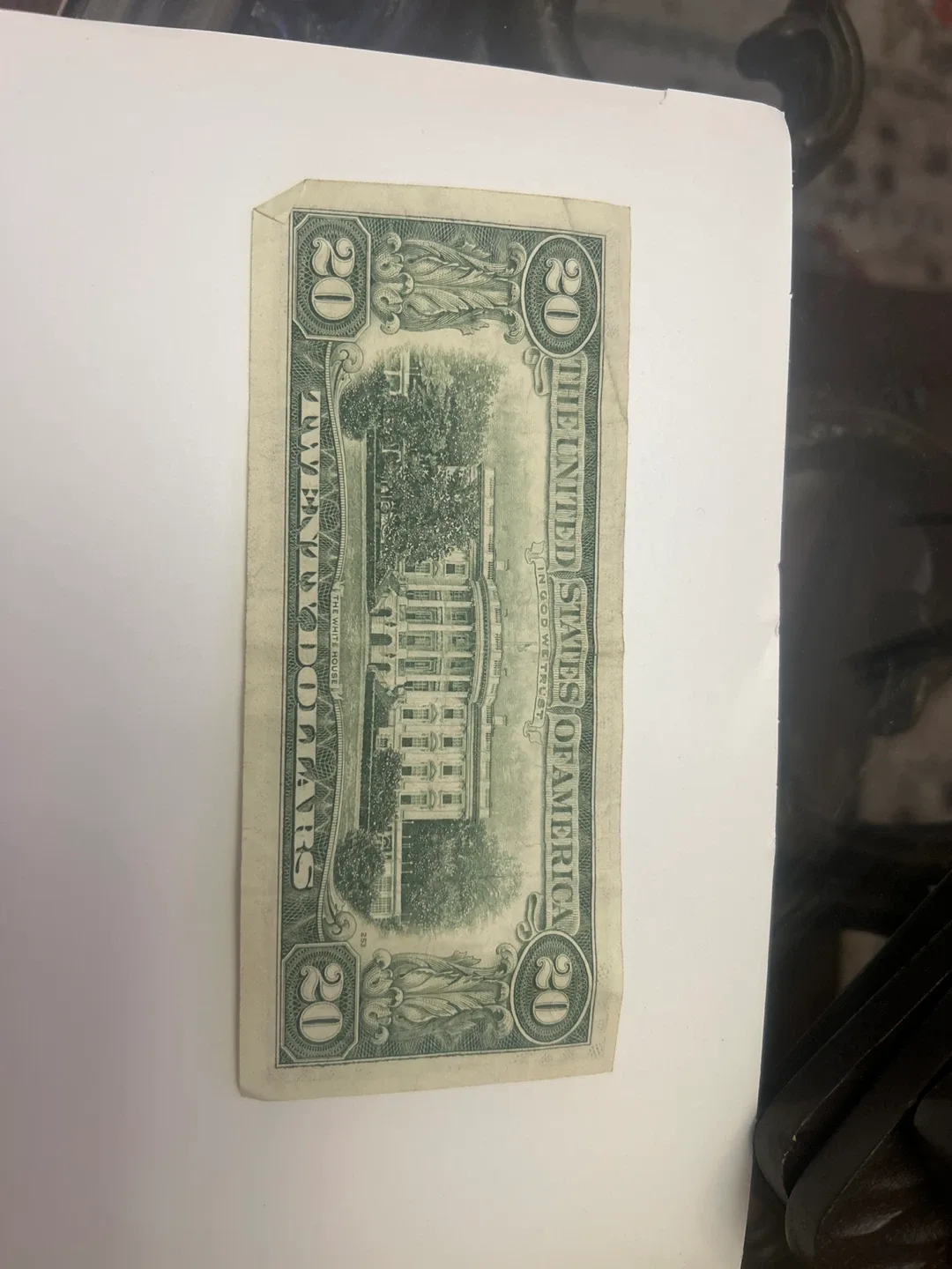 art and collectibles image indicator(2)