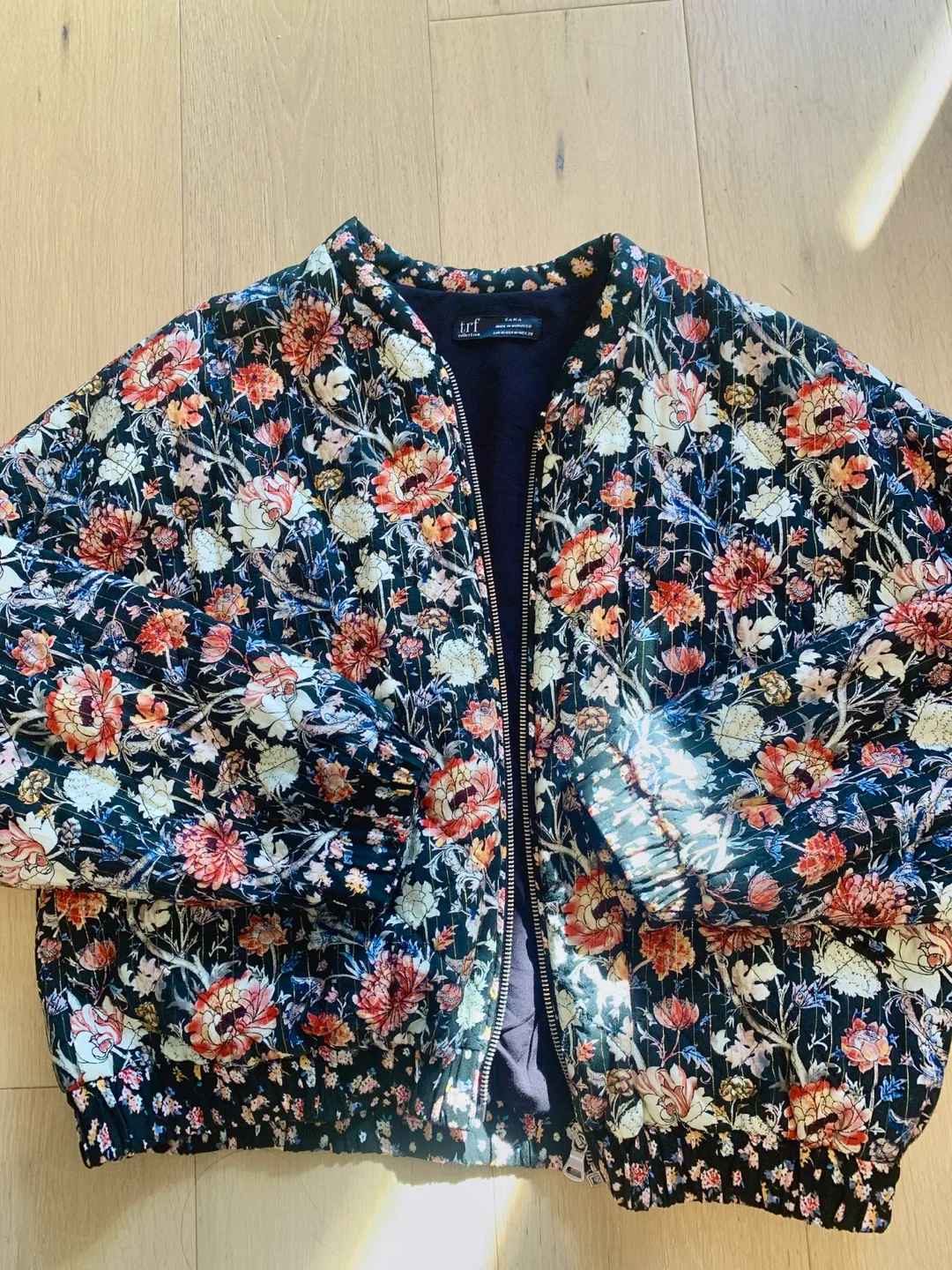Zara TRF Floral Bomber Jacket - Size M image indicator(2)