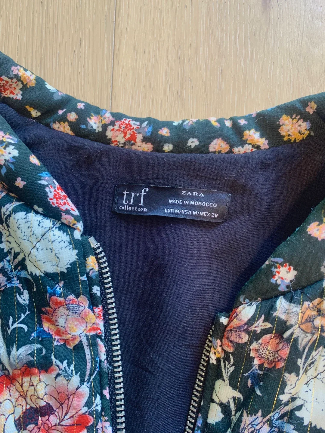Zara TRF Floral Bomber Jacket - Size M image indicator(3)