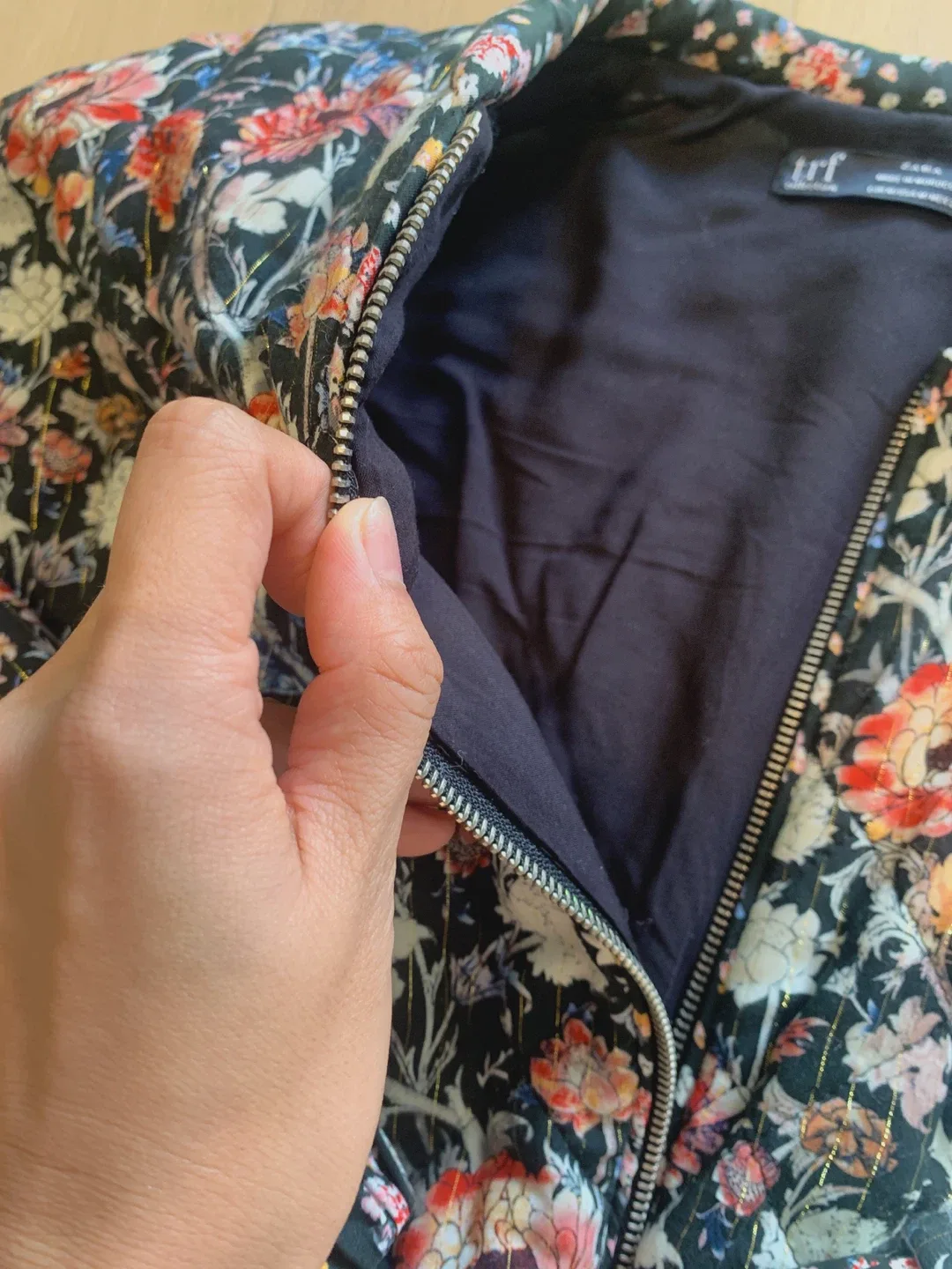 Zara TRF Floral Bomber Jacket - Size M image indicator(5)
