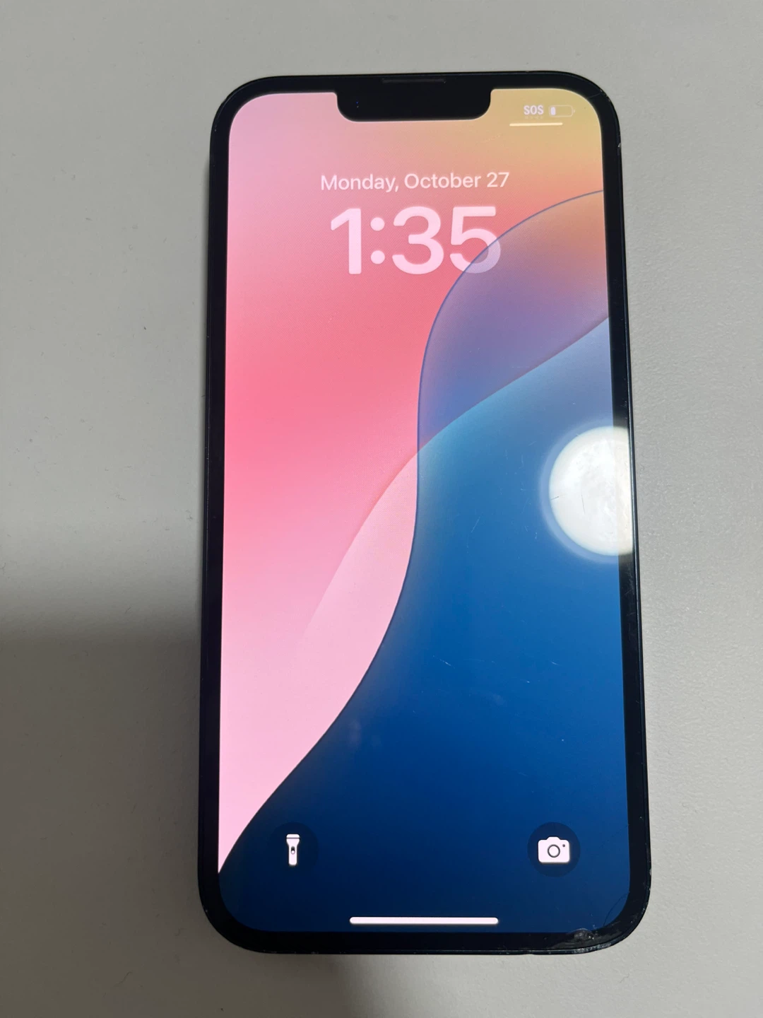 iPhone 14 - photo 2