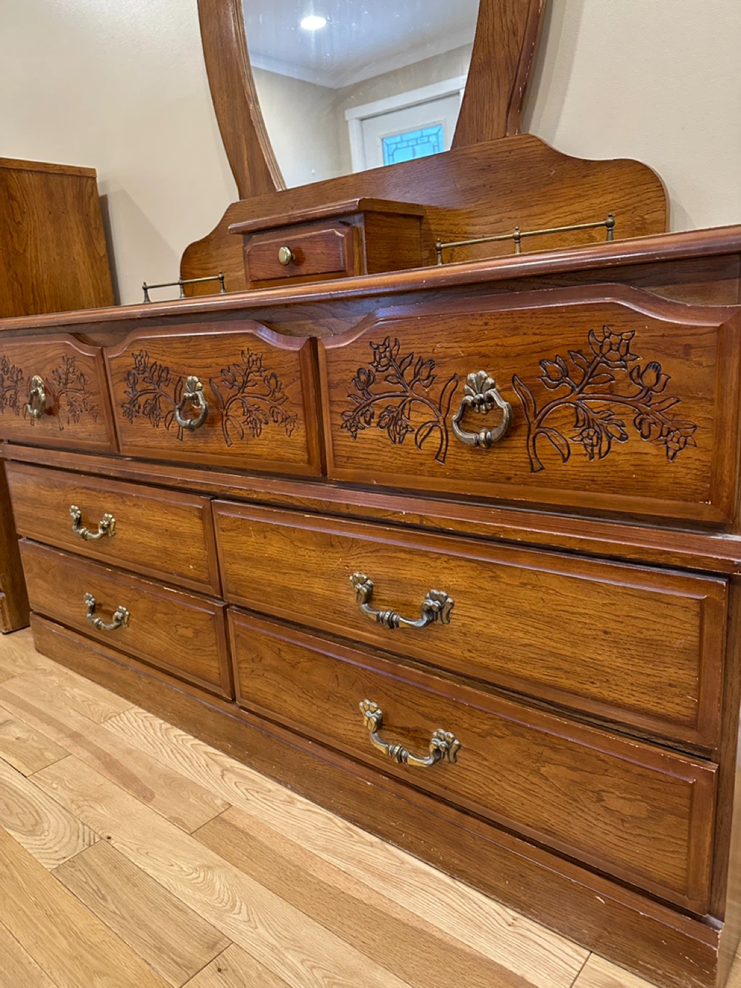Beautiful Dresser Set by Ideal Quality Furniture (CAN DELIVER) - photo 3
