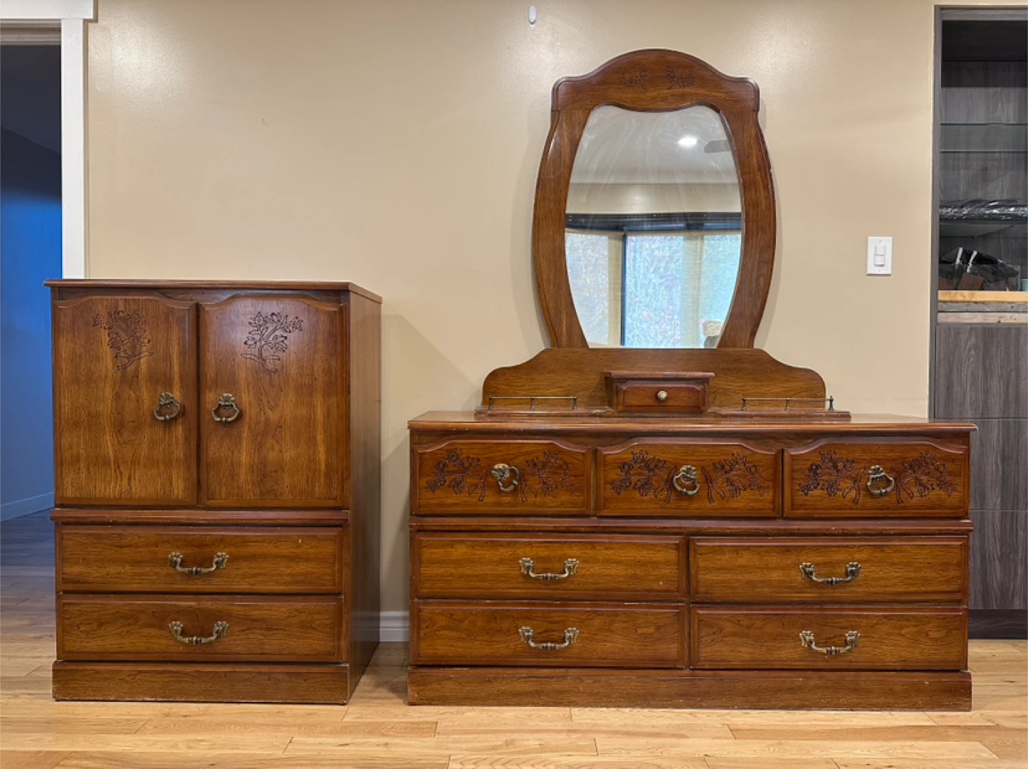 Beautiful Dresser Set by Ideal Quality Furniture (CAN DELIVER)