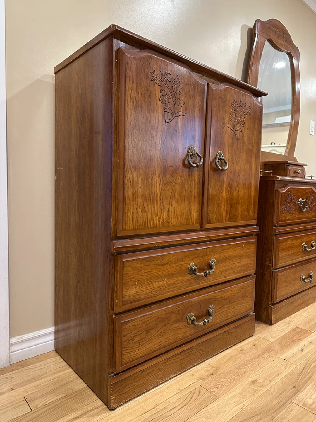 Beautiful Dresser Set by Ideal Quality Furniture (CAN DELIVER) - photo 2