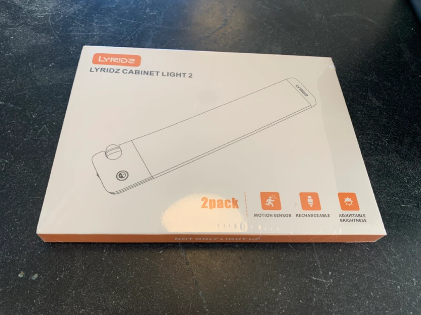 New LYRIDZ Motion Sensor Cabinet Light 2-Pack
