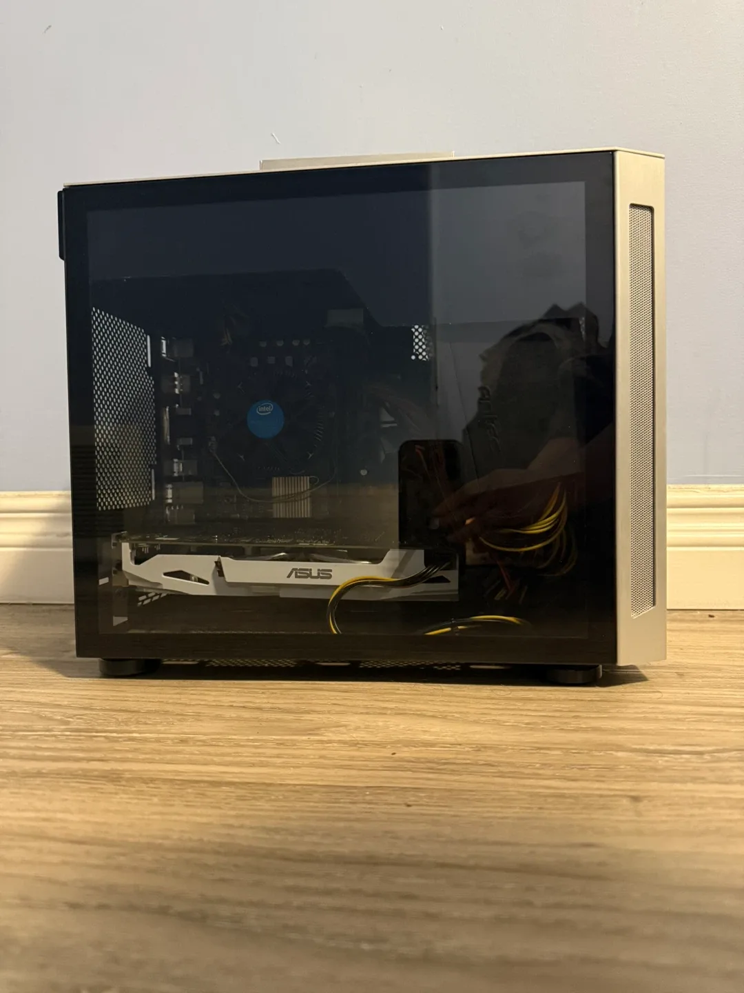 GTX Gaming PC (Good For E Sports) image indicator(2)