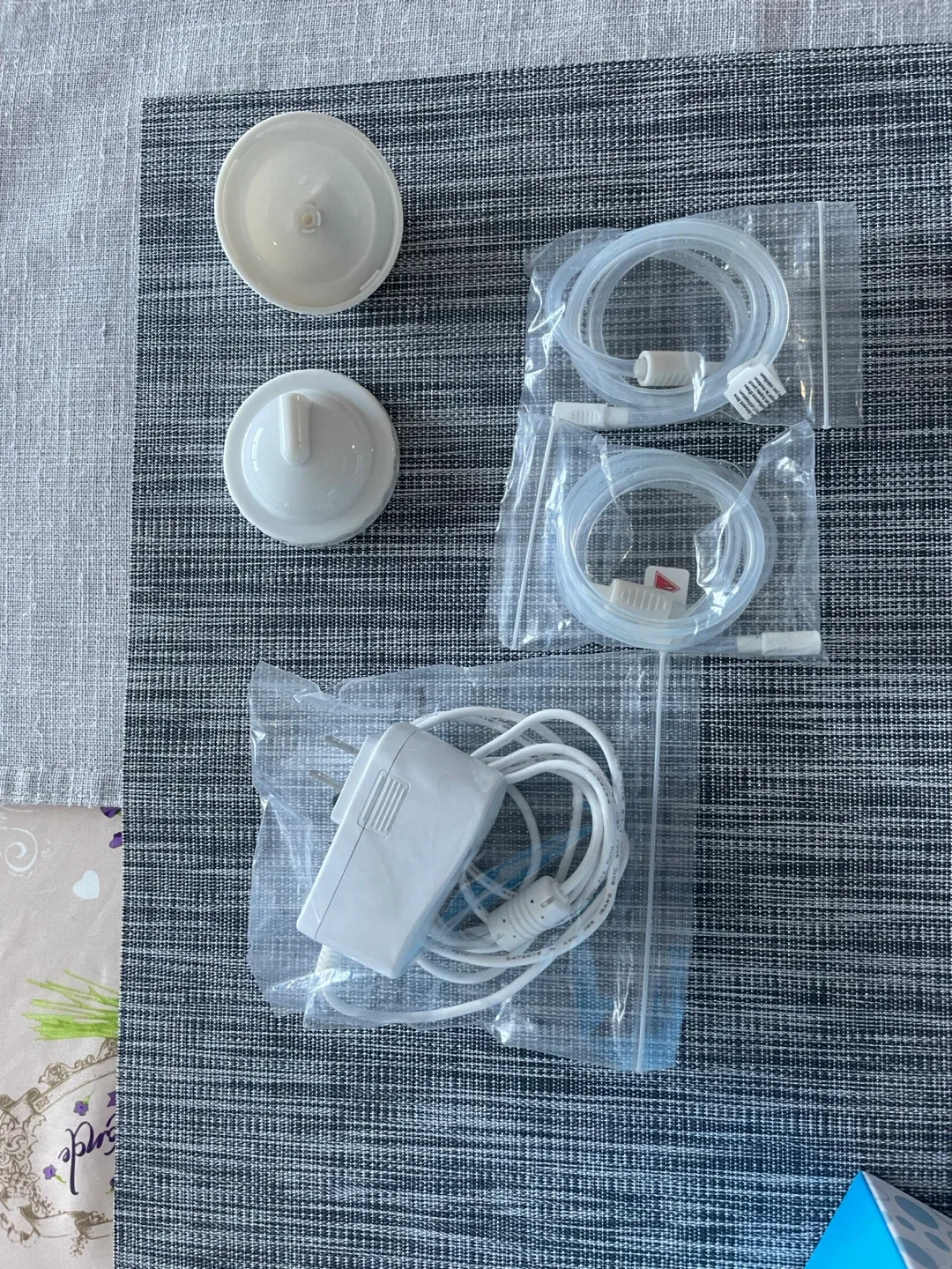 Dr. Brown's Customflow Double Electric Breast Pump image indicator(4)