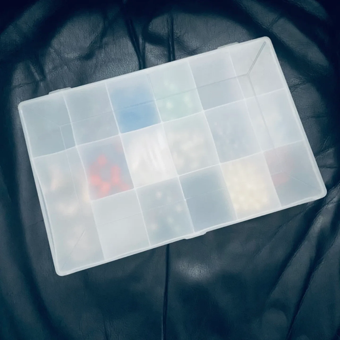 Beads and Jewellery Charms Box image indicator(3)