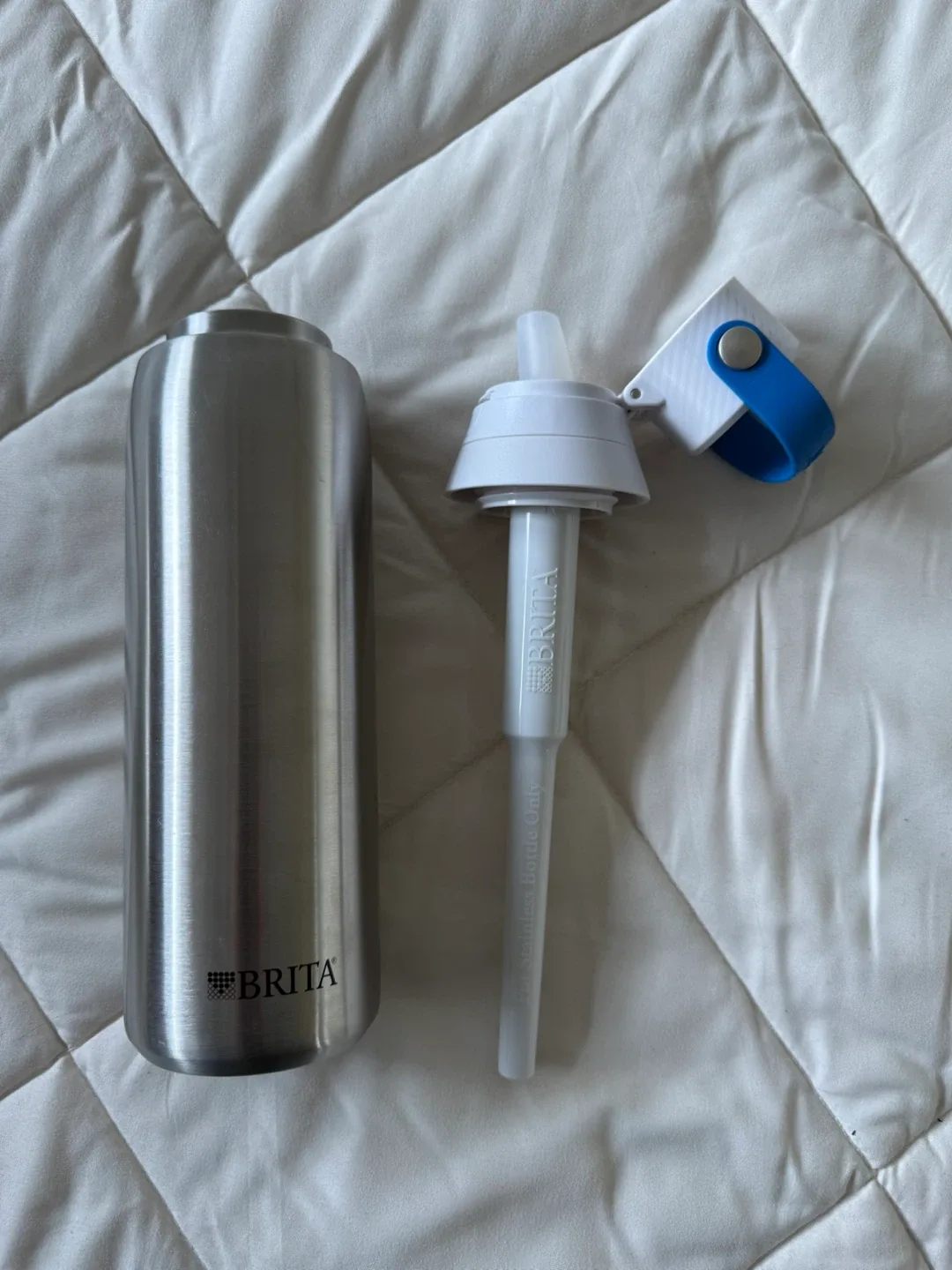 Brita Insulated Stainless Steel Filtering Water Bottle image indicator(2)