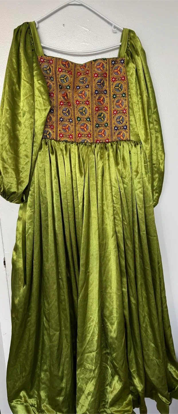 Green Dress with Embroidery