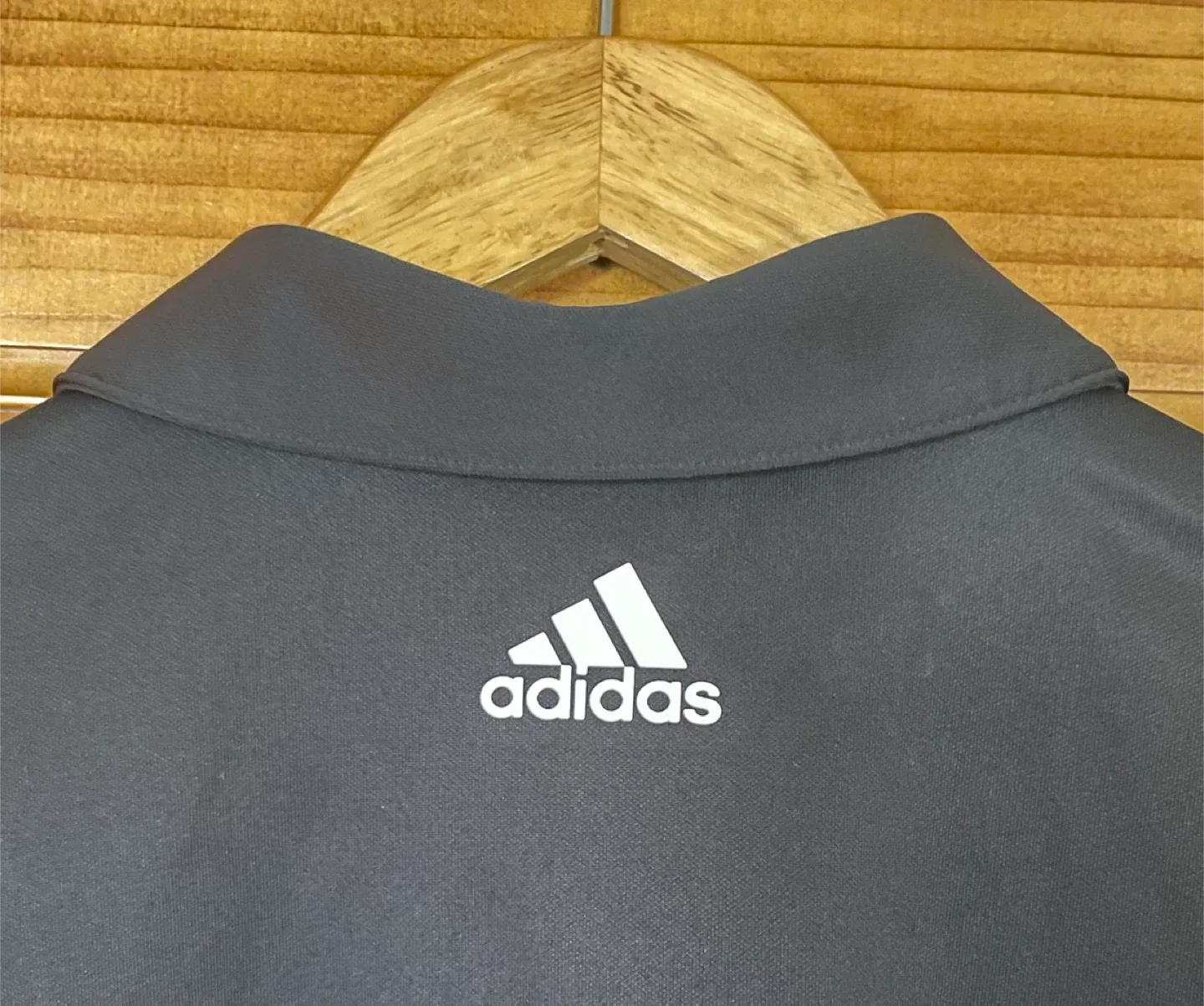 4 Adidas Black Golf Polo Shirt - Men’s Size Large. image indicator(7)