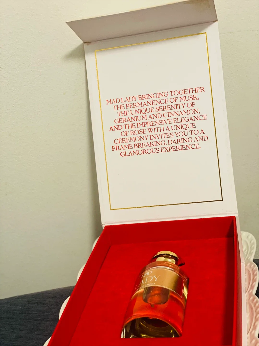 New MAD Parfumeur Lady Niche Series Extrait de Parfum 50ml image indicator(2)