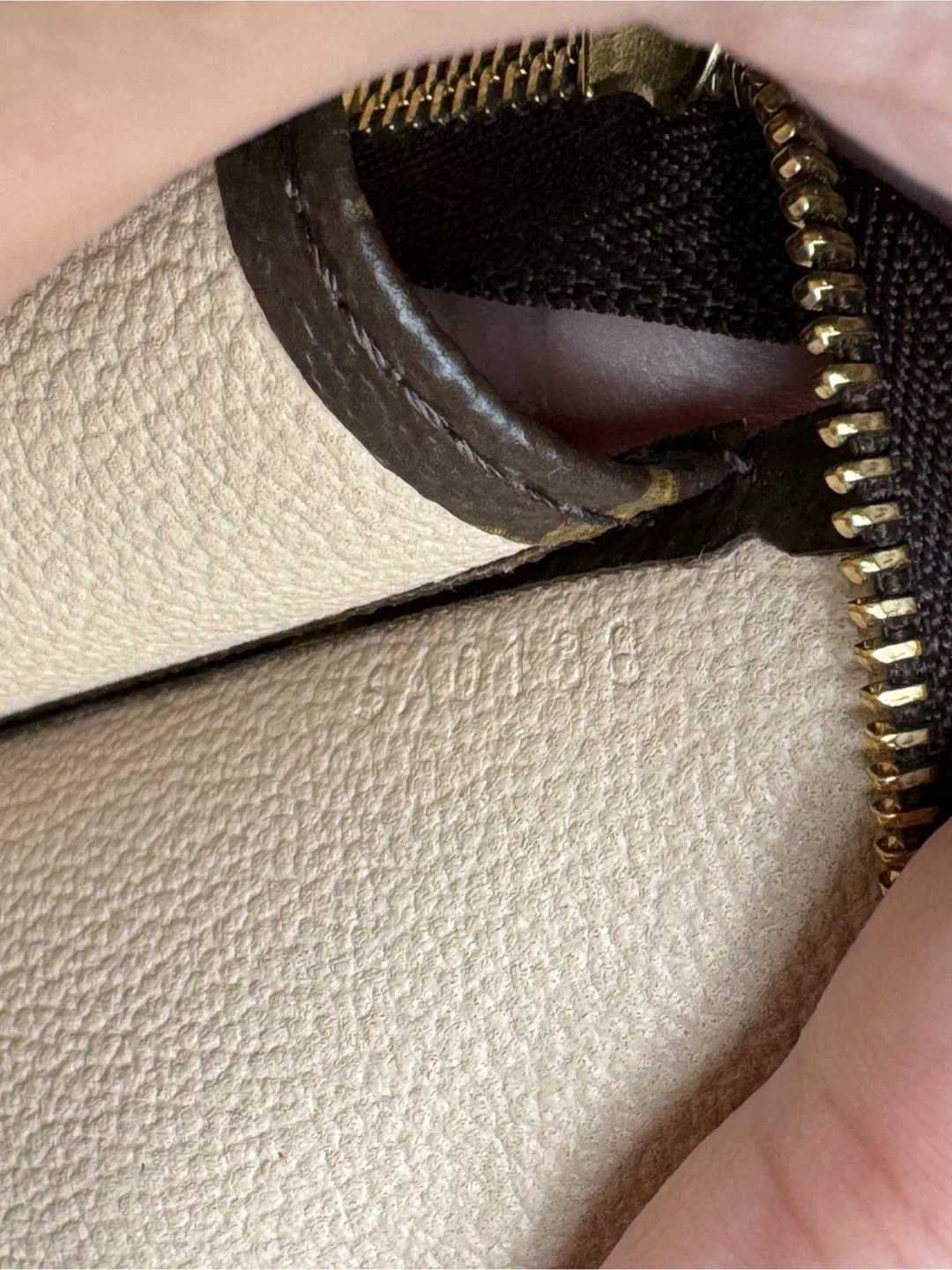 Louis Vuitton Monogram Toiletry 26 Pouch image indicator(3)