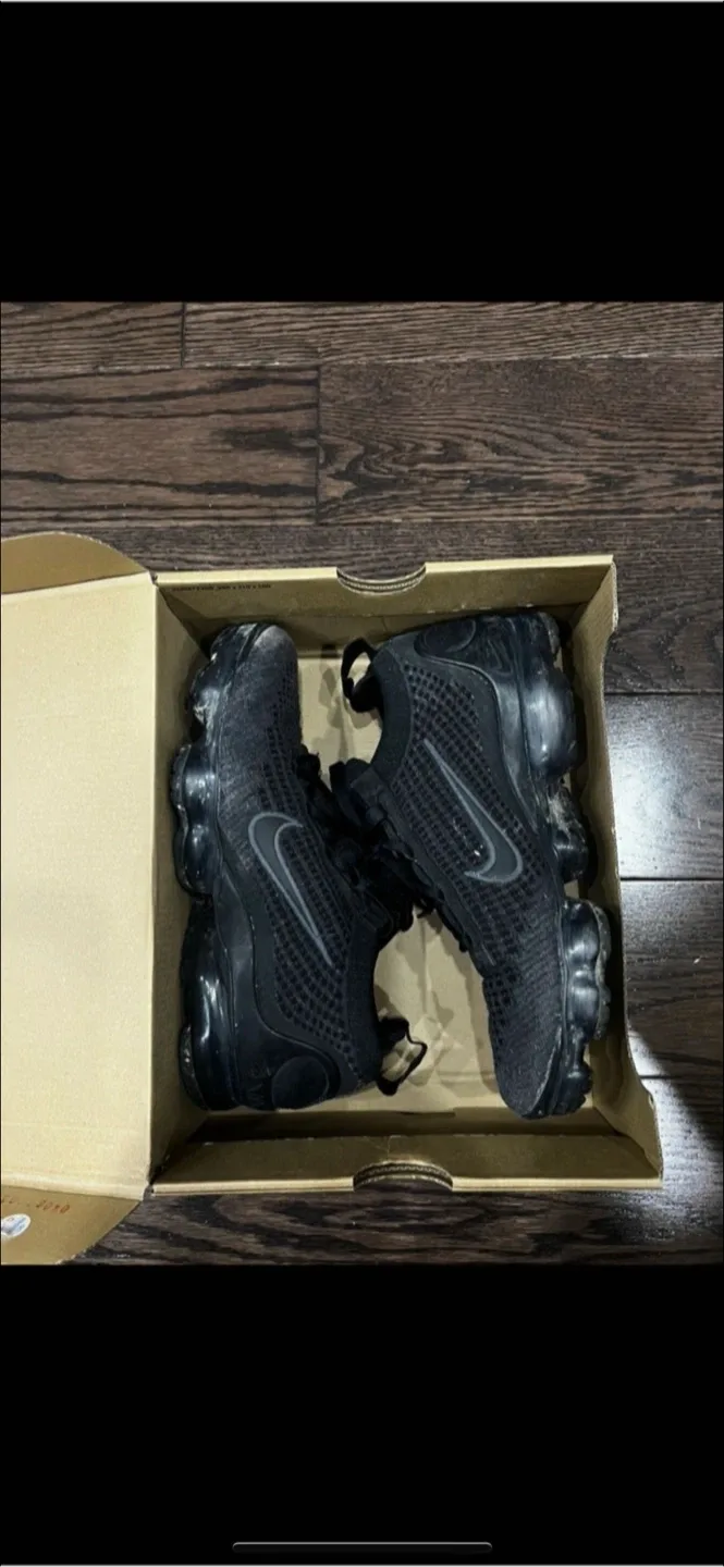 Nike Air Vapormax 2021 FK (GS) Black, Size 5 Youth image indicator(4)
