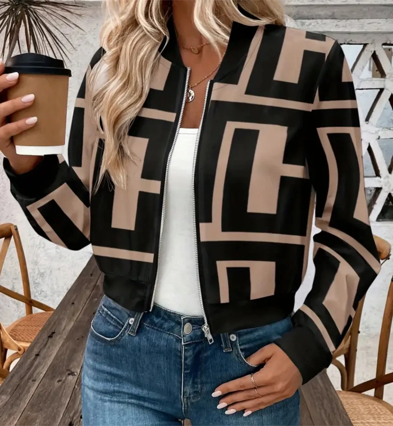 Patterned  Jacket image indicator(2)