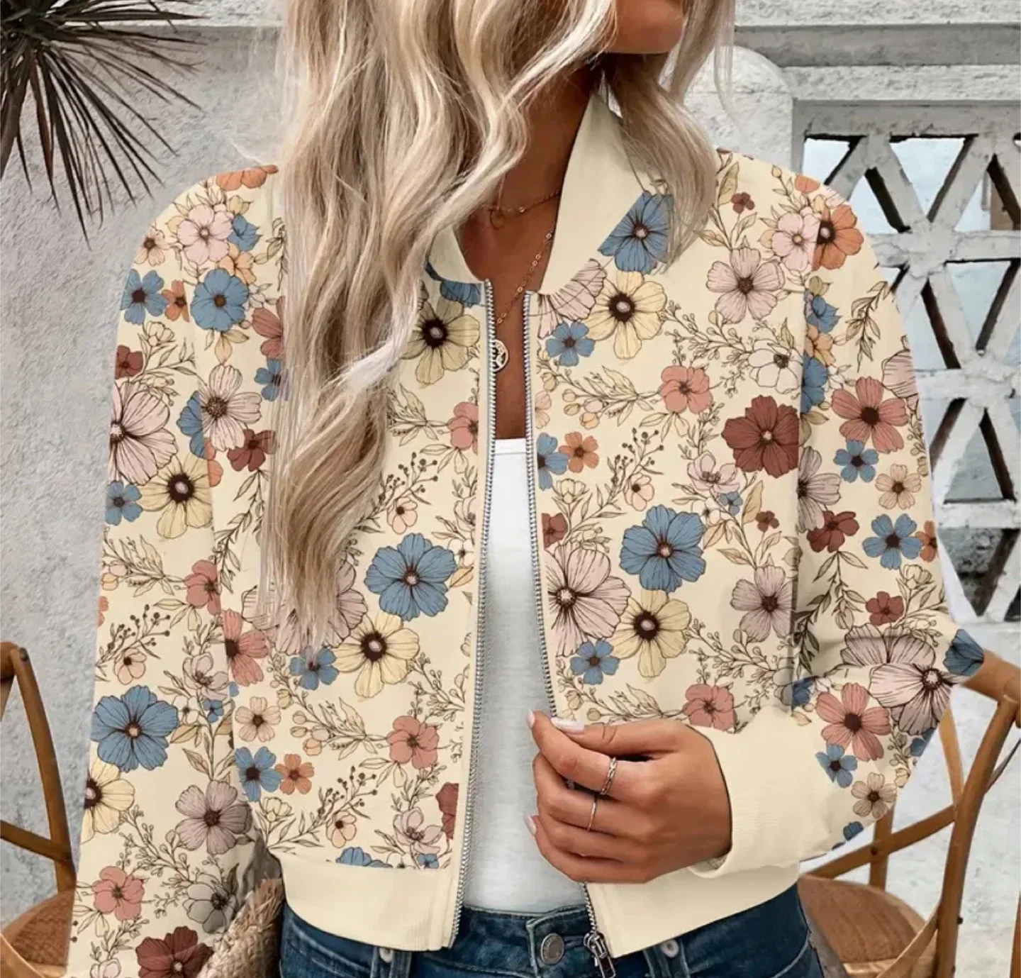 Patterned  Jacket image indicator(4)