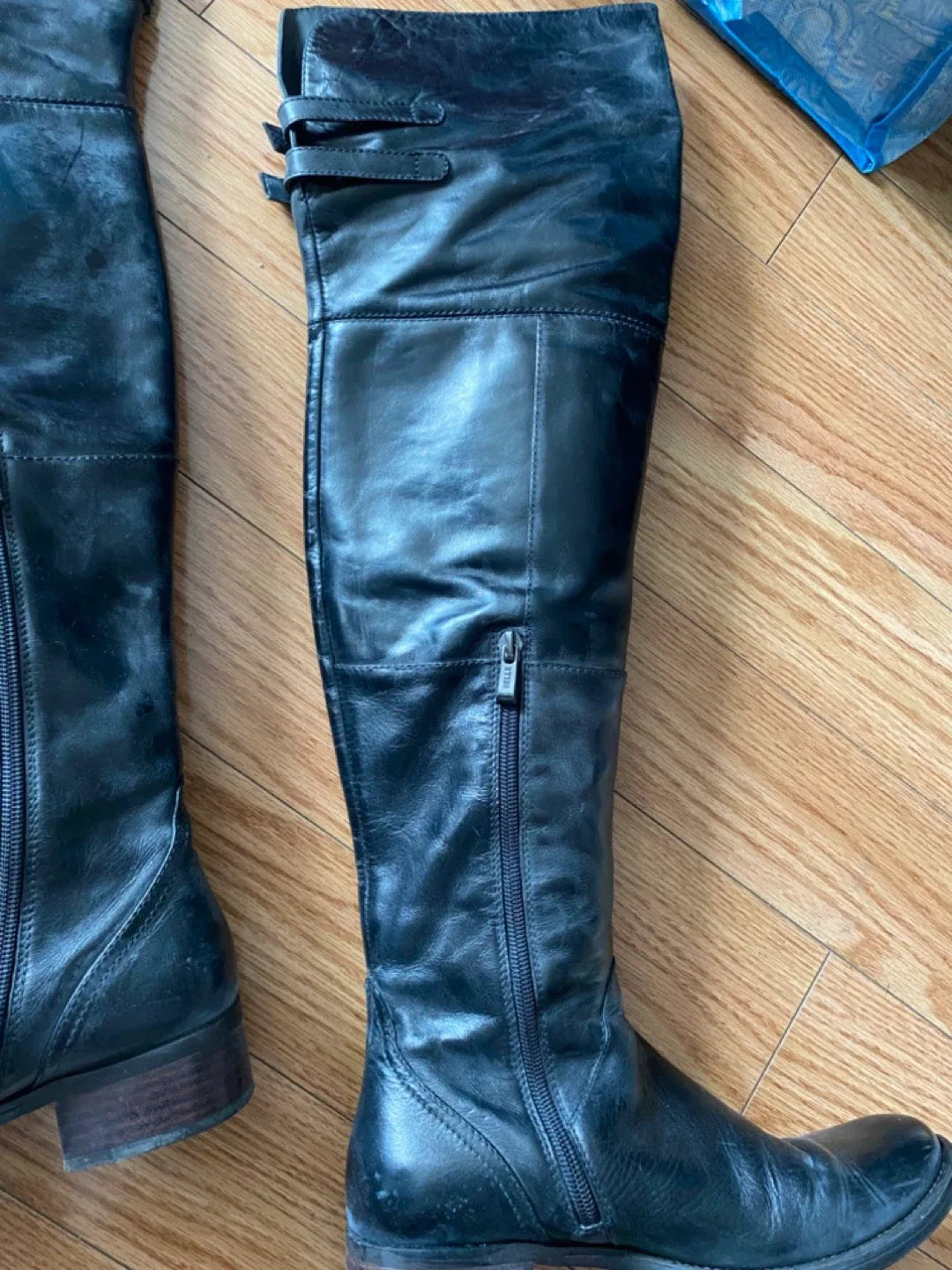 Belle Black Real Leather Over-the-Knee Boots Women Size 6 image indicator(3)