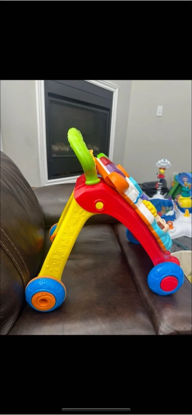 VTech Stroll & Discover Activity Walker image indicator(3)