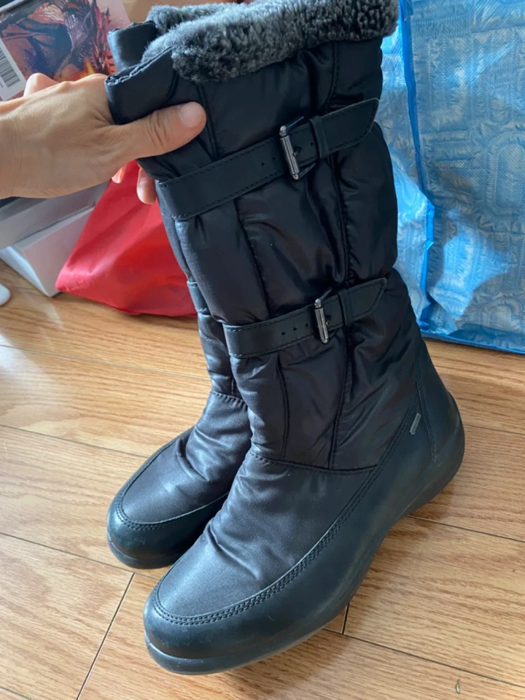 Ecco Gore-Tex Black Winter Boots - Size 38 image indicator(5)