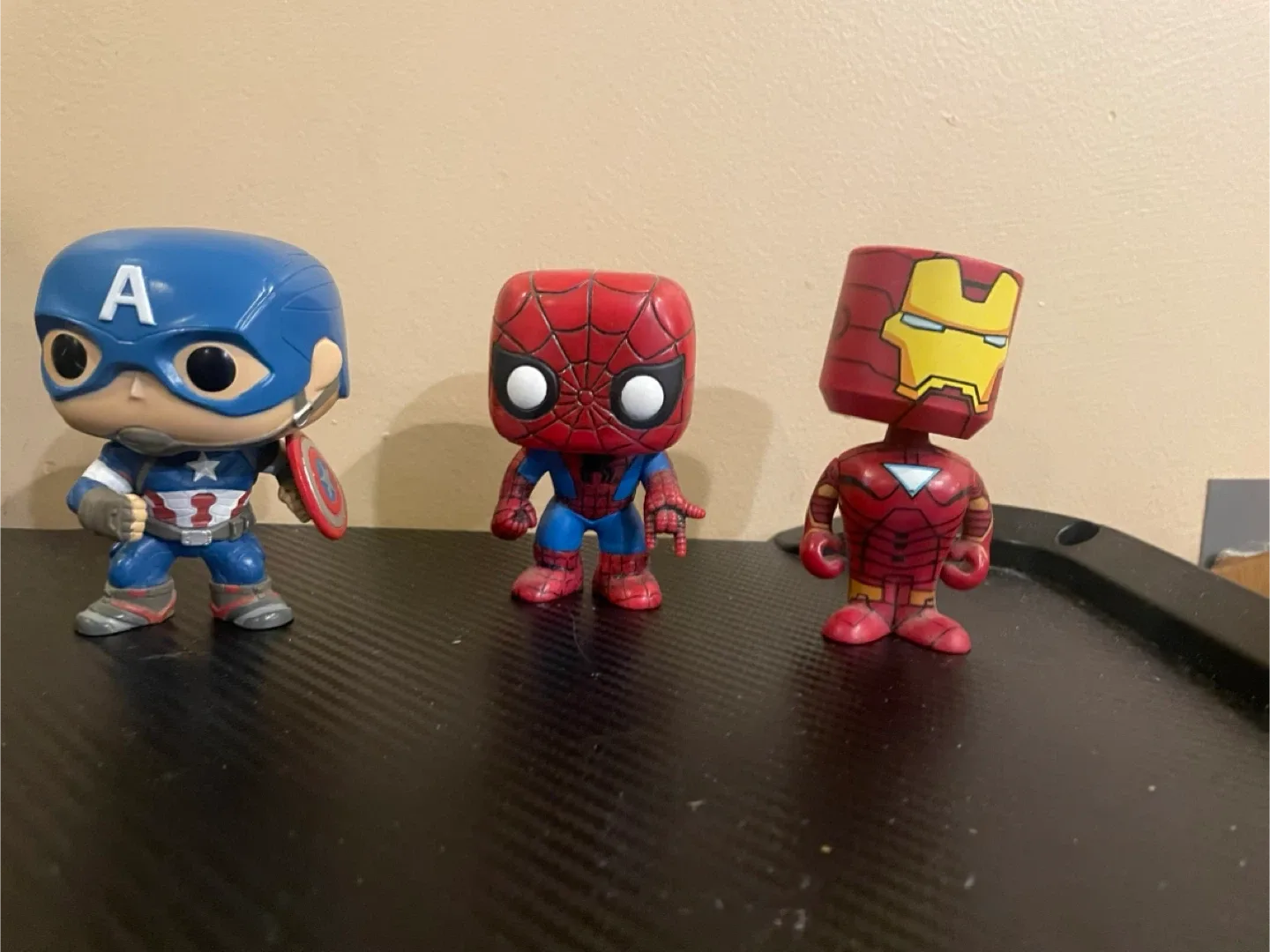 Marvel Die Cast Figures image indicator(4)
