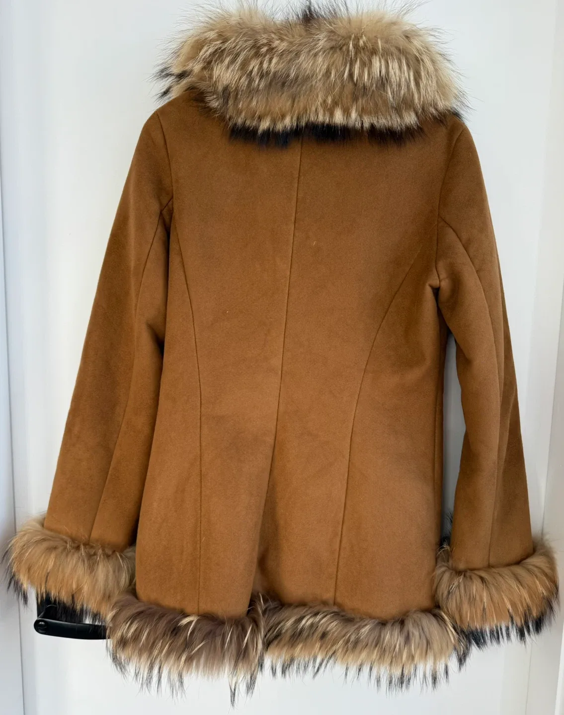 Honey Bunch Brown Fur Trimmed Coat image indicator(2)
