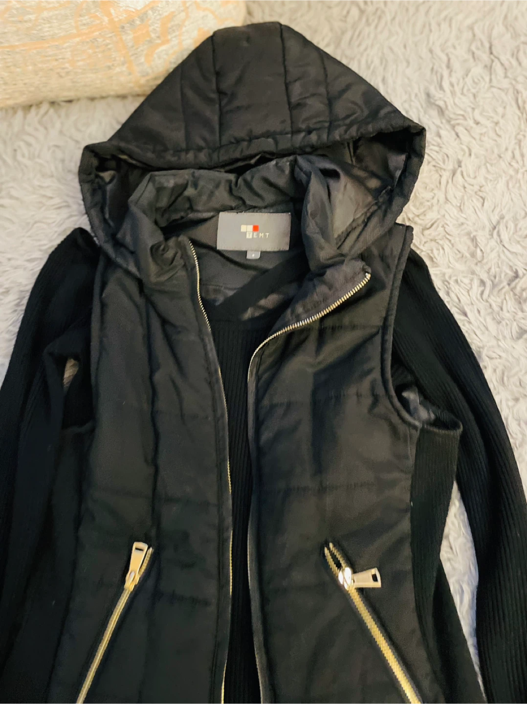 TEMT Hooded Puffer Vest - photo 3