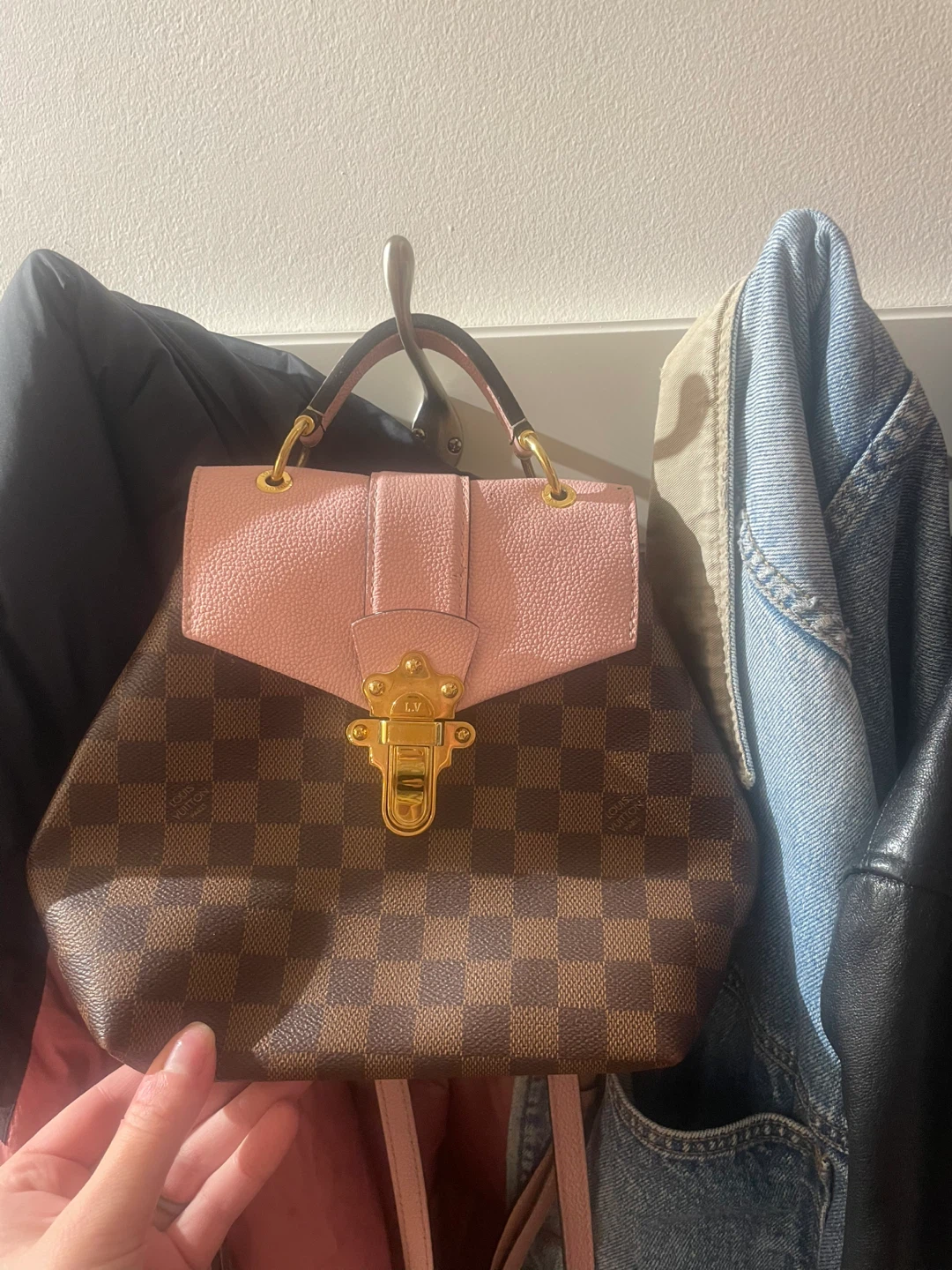 Louis Vuitton Lockme Backpack Mini Pink - photo 2