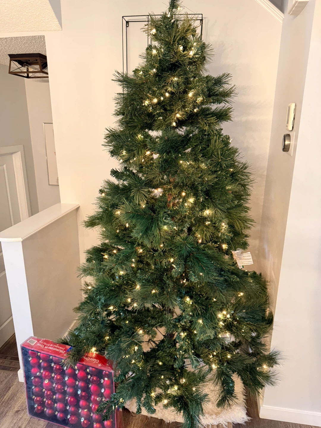 Pre-lit Artificial Christmas Tree with Ornaments - photo 4