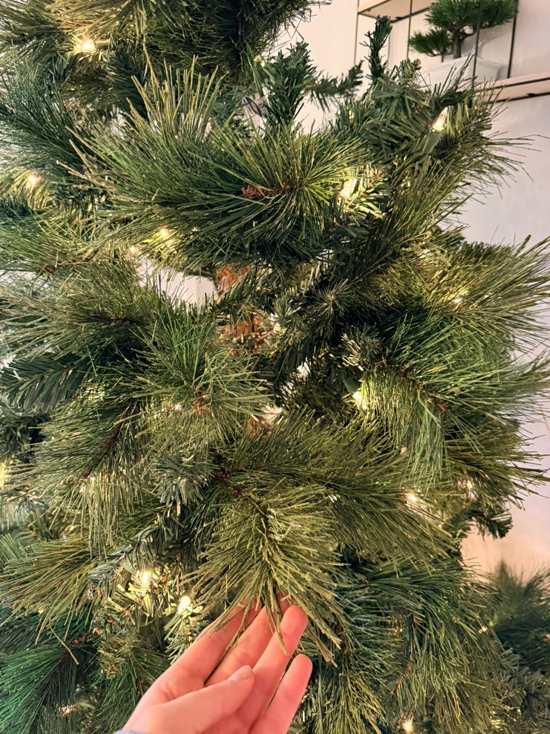 Pre-lit Artificial Christmas Tree with Ornaments - photo 5