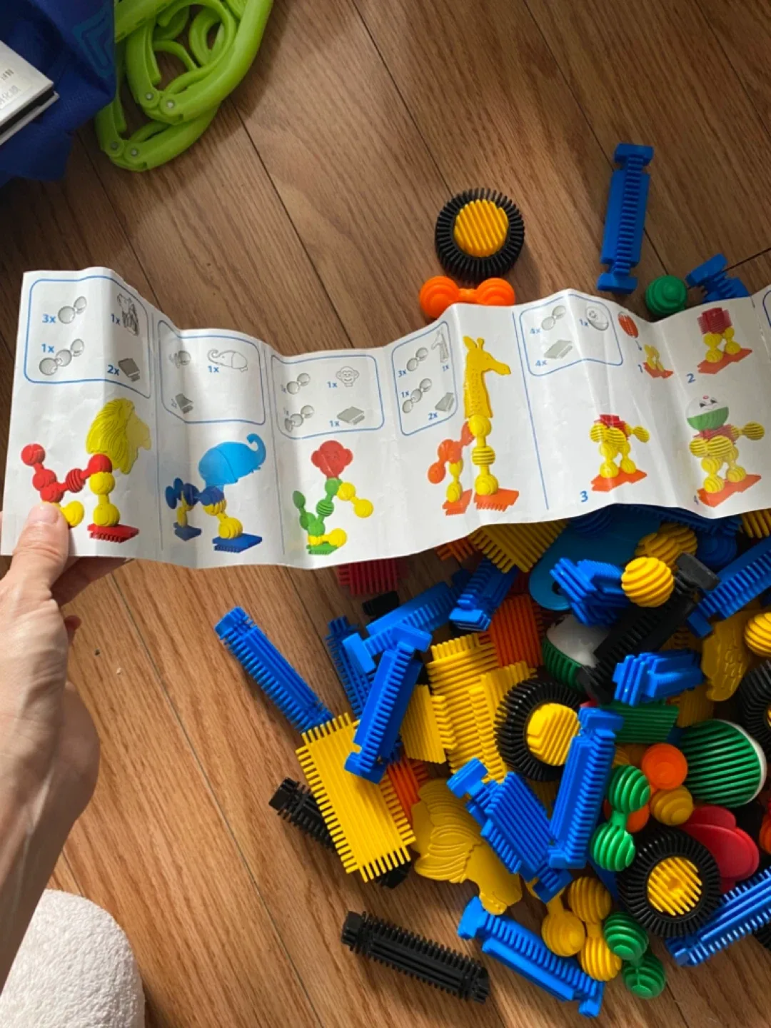 2 Sets of Interstar Safari Colorful World Building Blocks image indicator(3)